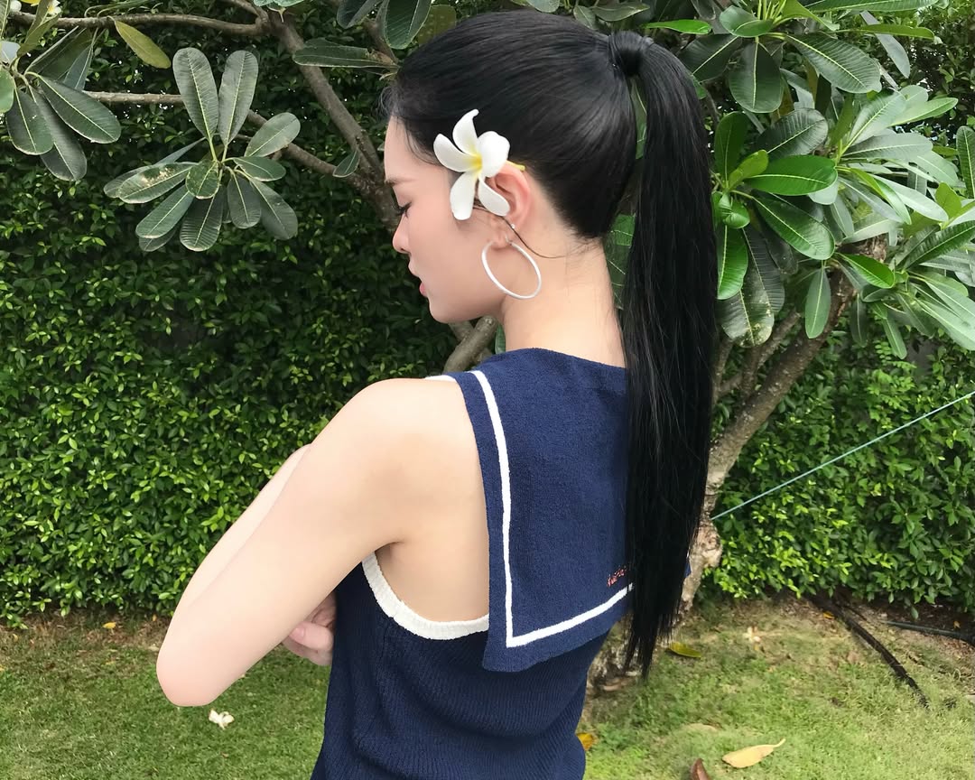 แอลลี่ - อชิรญา นิติพน