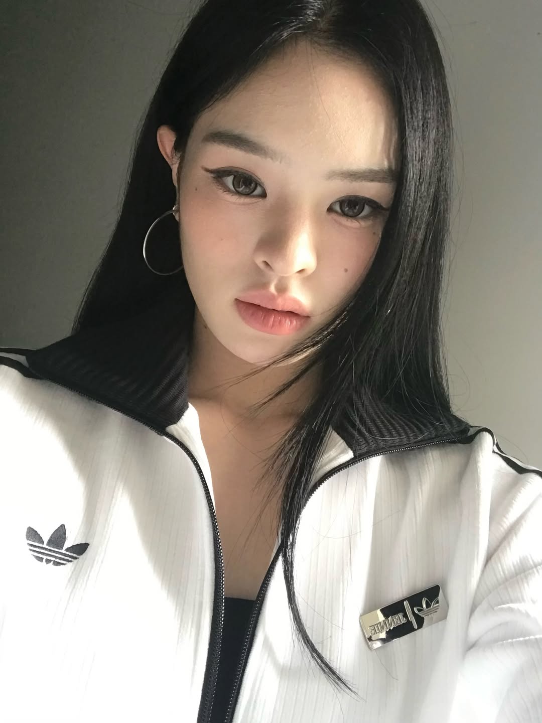 แอลลี่ - อชิรญา นิติพน