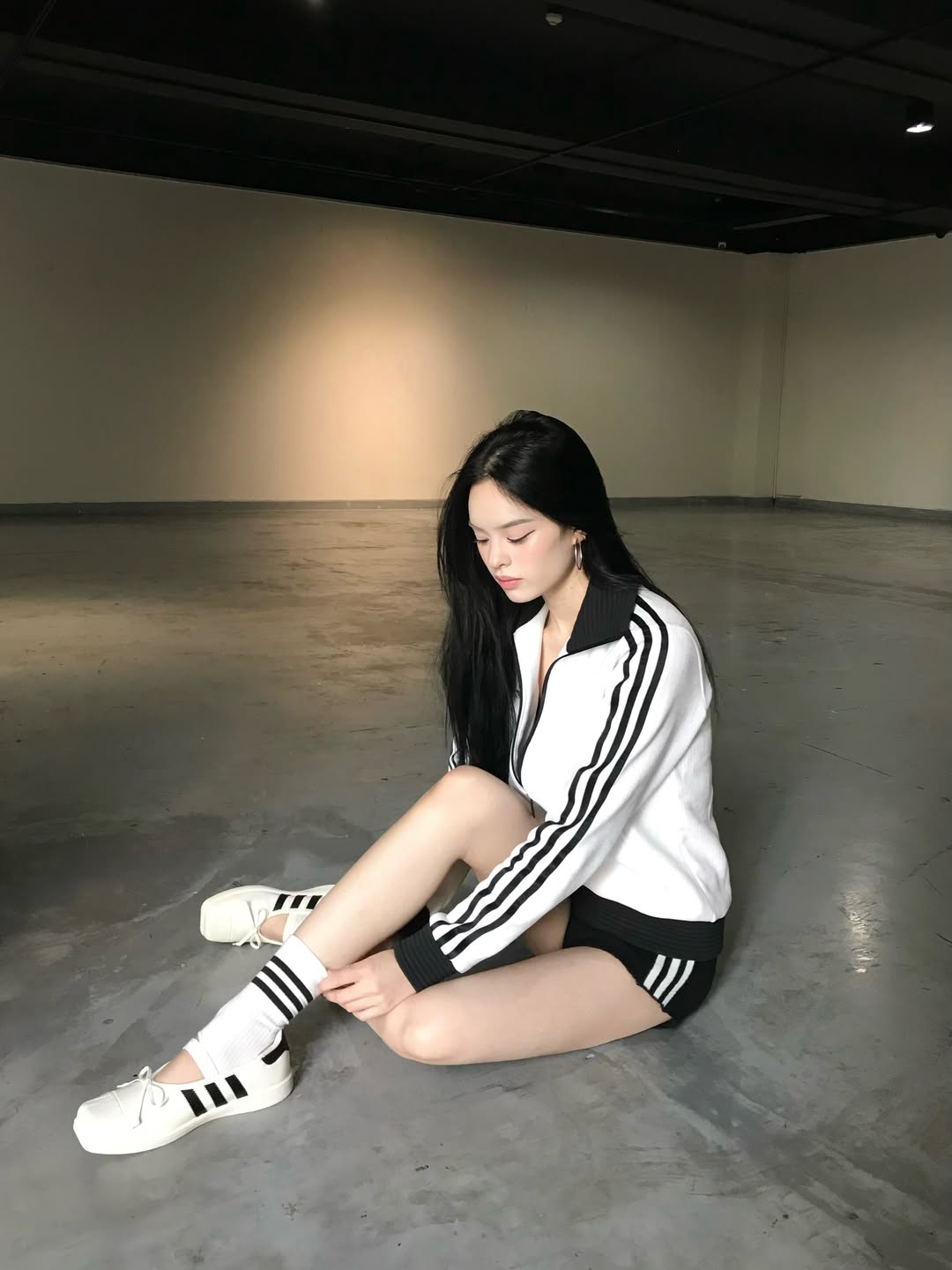 แอลลี่ - อชิรญา นิติพน