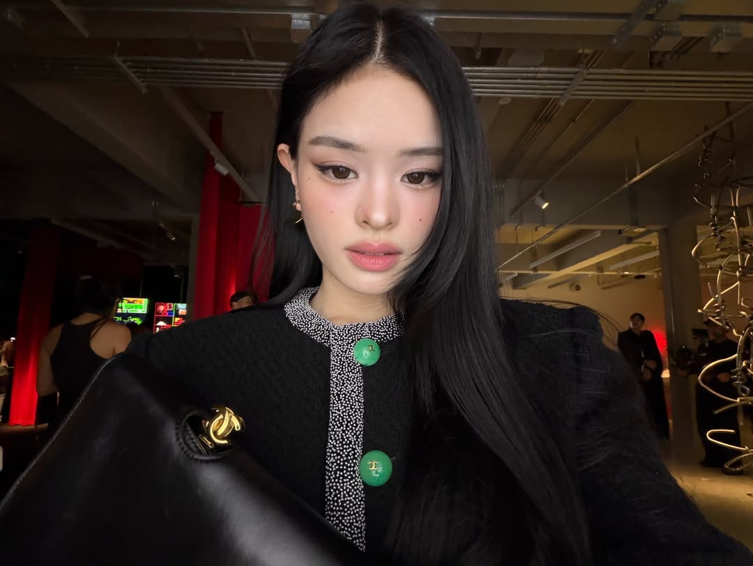 แอลลี่ - อชิรญา นิติพน