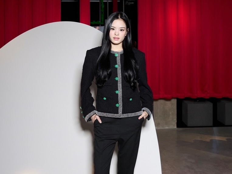 แอลลี่ - อชิรญา นิติพน