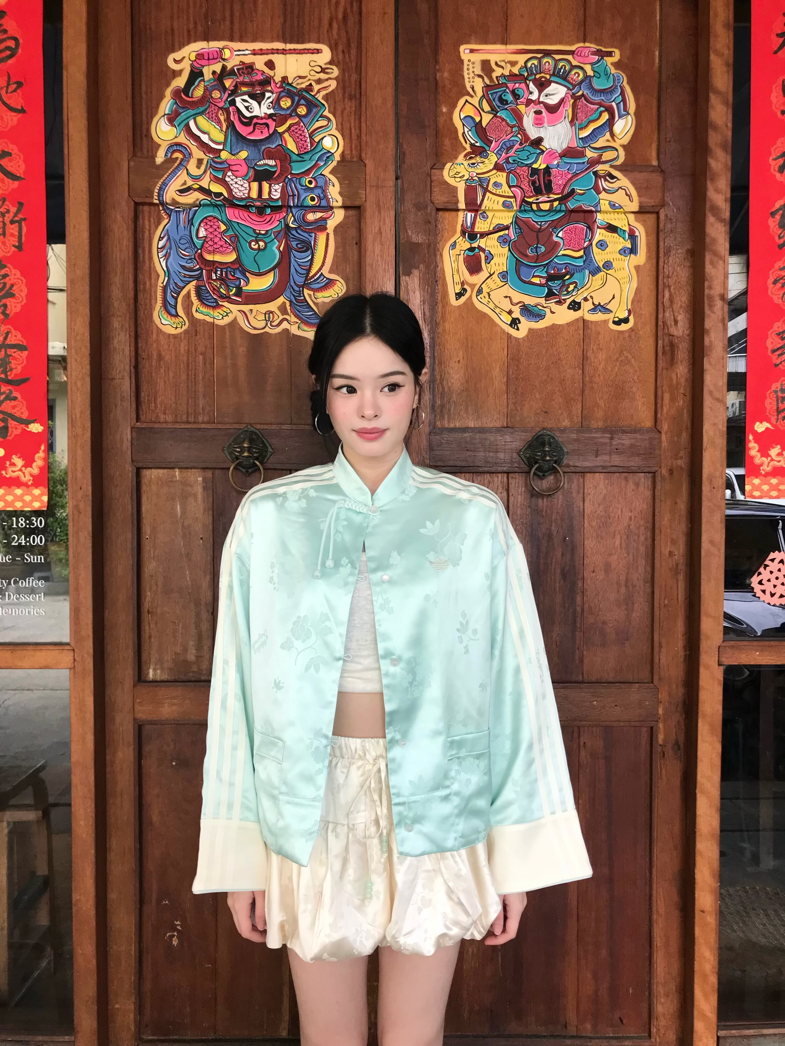 แอลลี่ - อชิรญา นิติพน