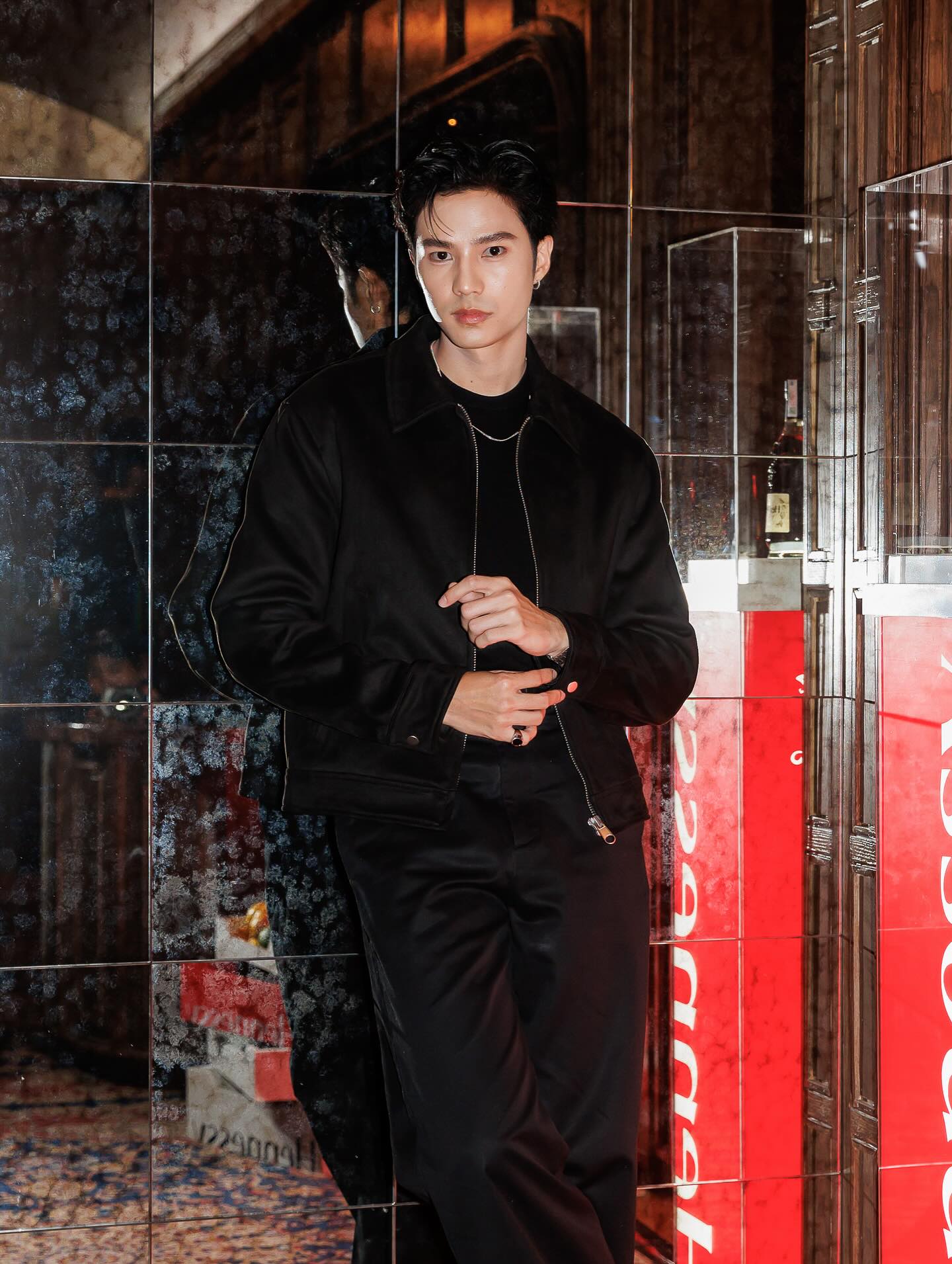 แบงค์ - ธิติ มหาโยธารักษ์