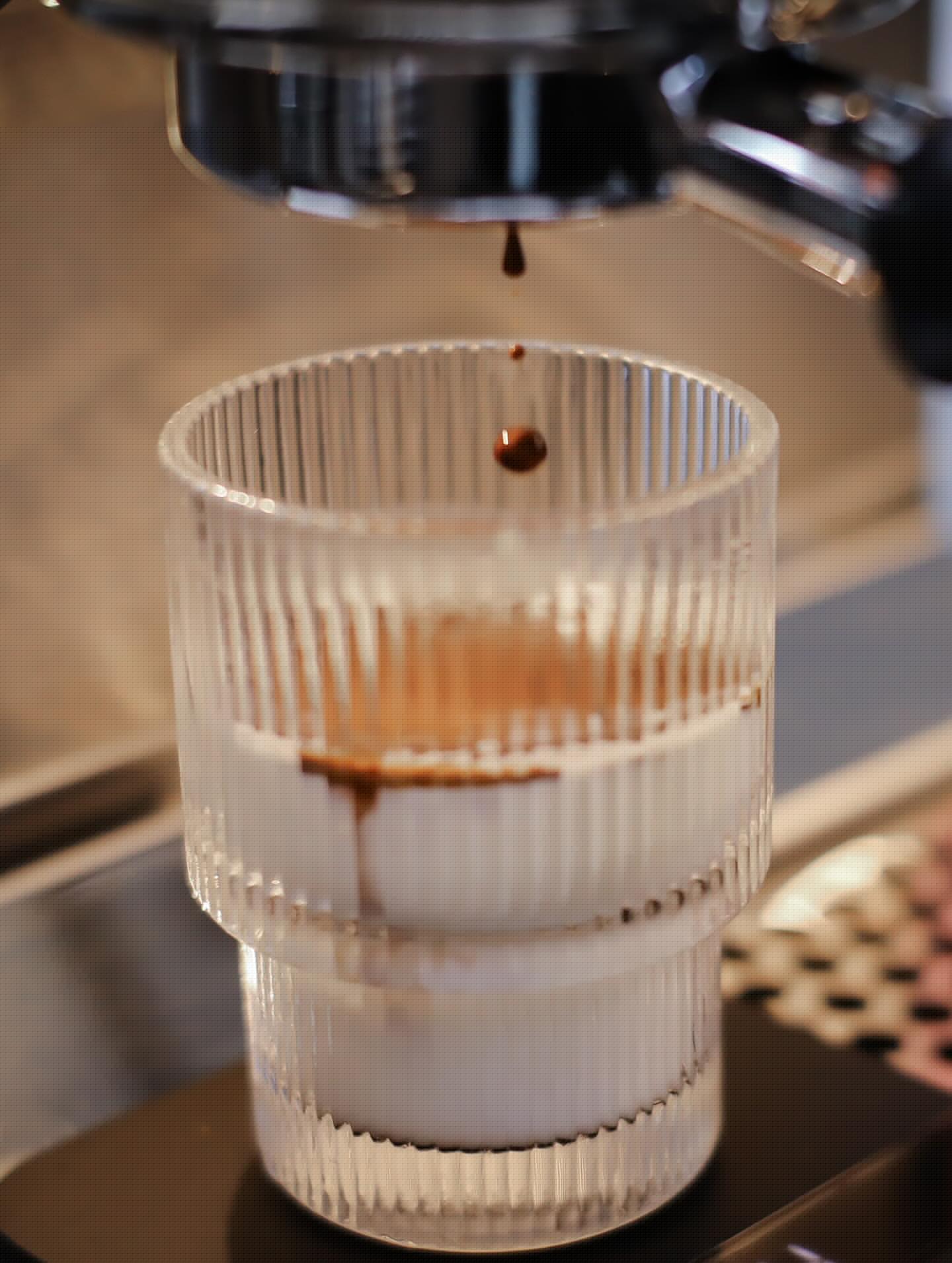 แบงค์ - ธิติ มหาโยธารักษ์