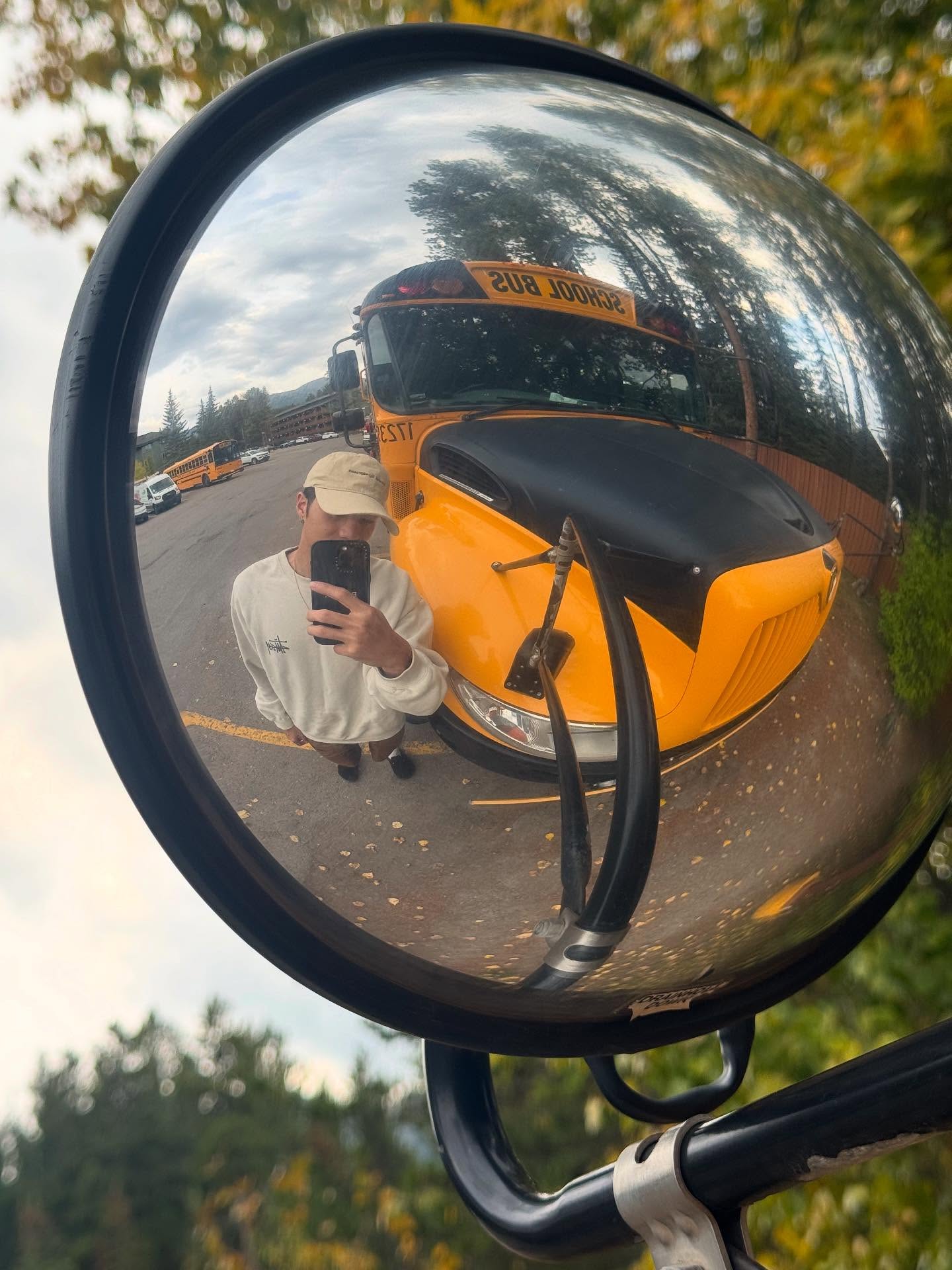 แบงค์ - ธิติ มหาโยธารักษ์