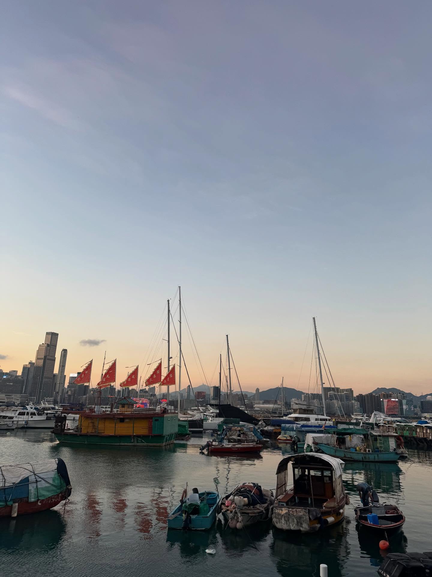 แบงค์ - ธิติ มหาโยธารักษ์