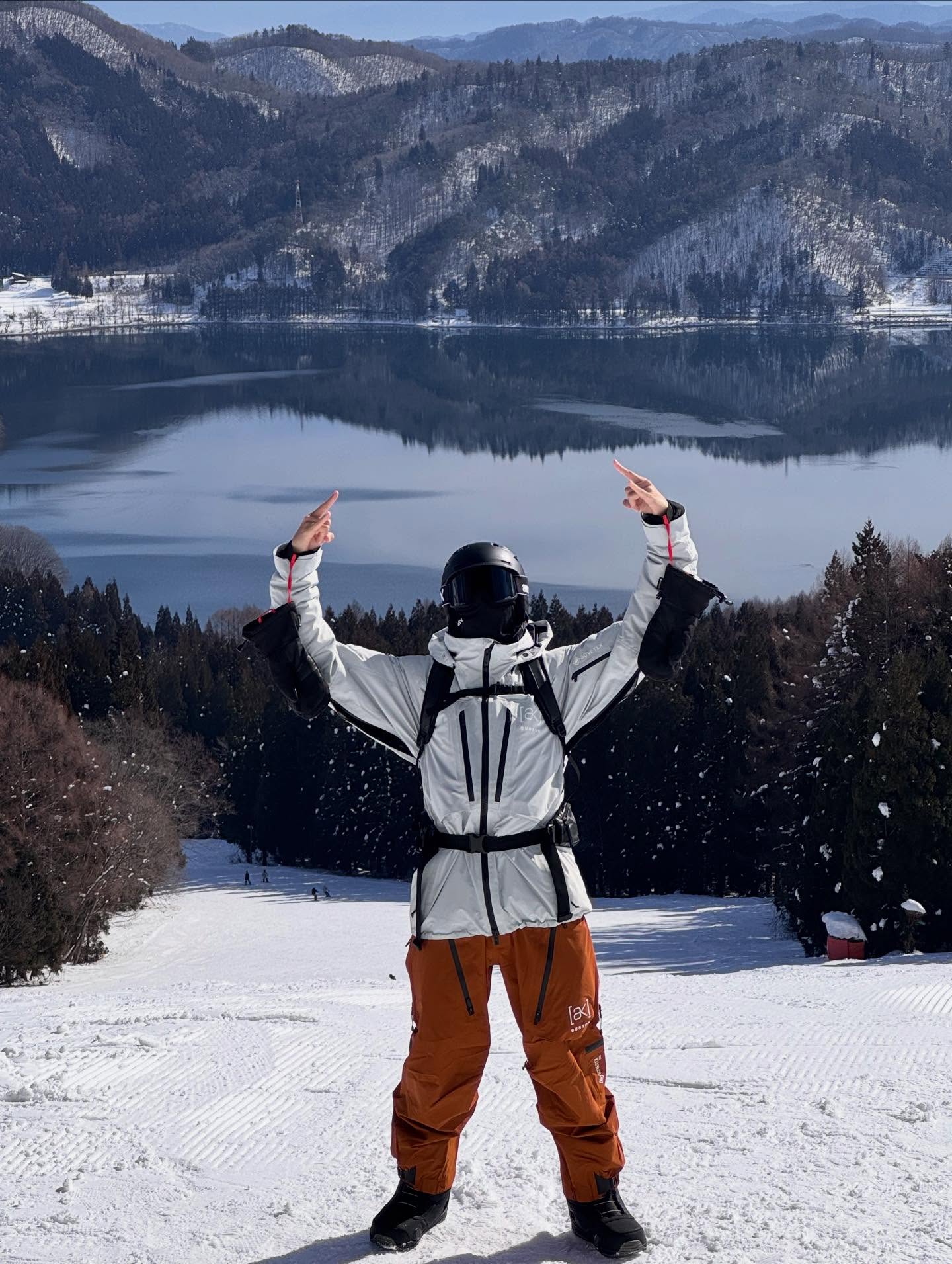 แบงค์ - ธิติ มหาโยธารักษ์