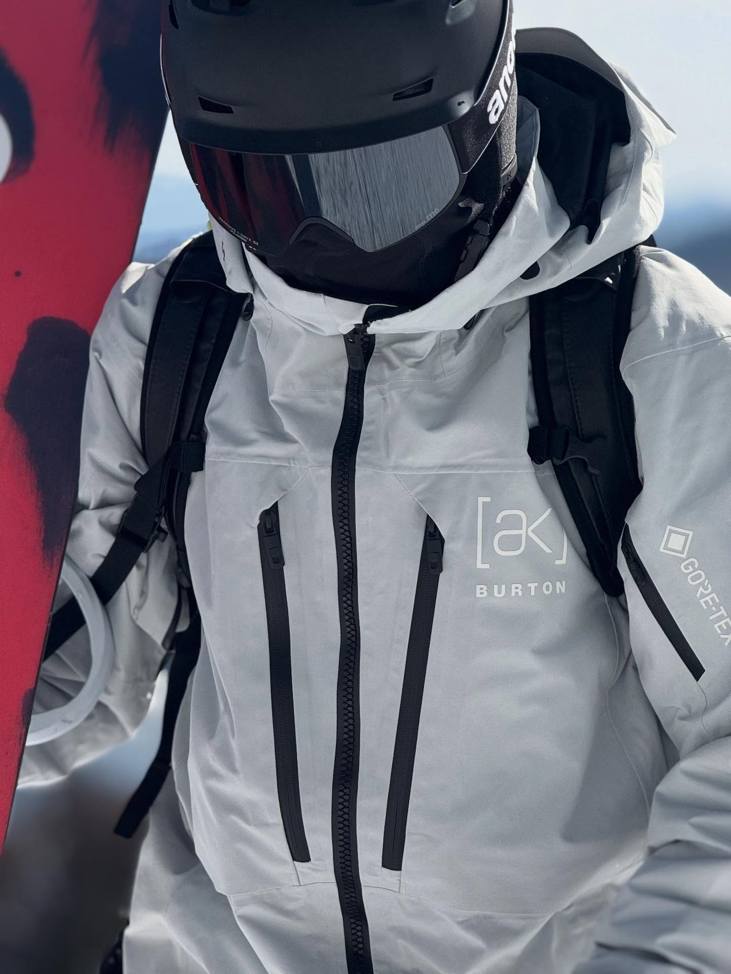 แบงค์ - ธิติ มหาโยธารักษ์