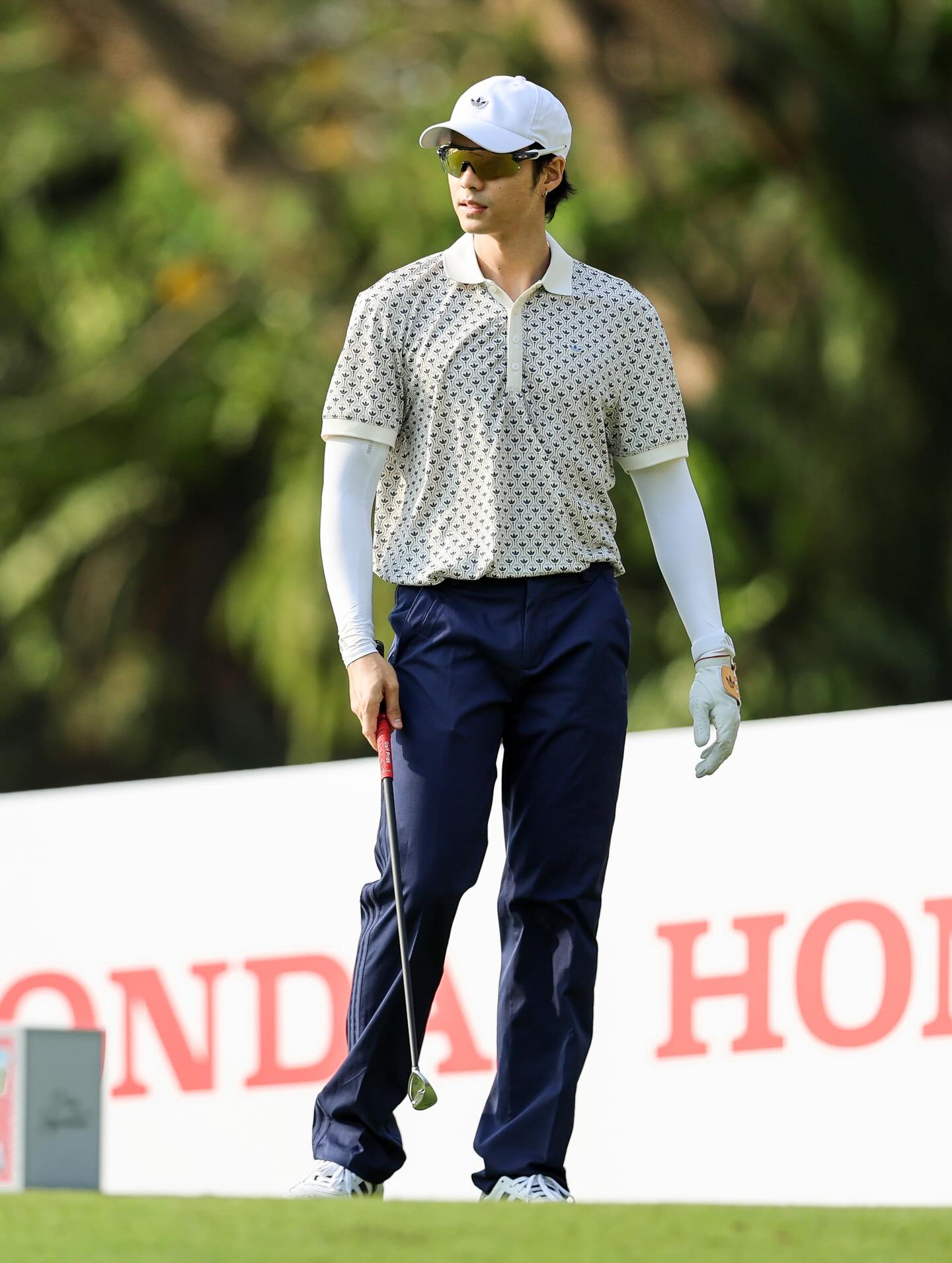 แบงค์ - ธิติ มหาโยธารักษ์