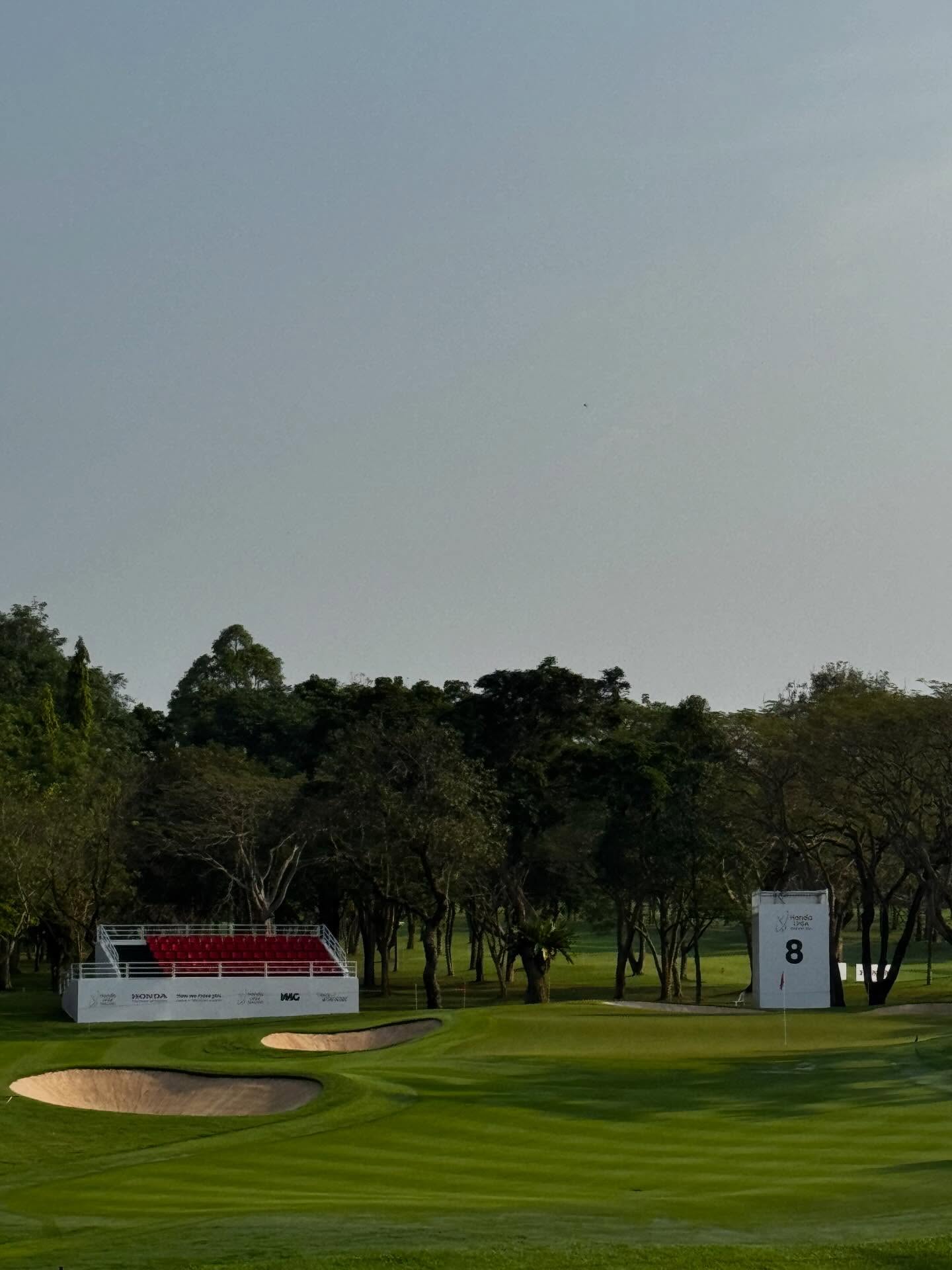 แบงค์ - ธิติ มหาโยธารักษ์