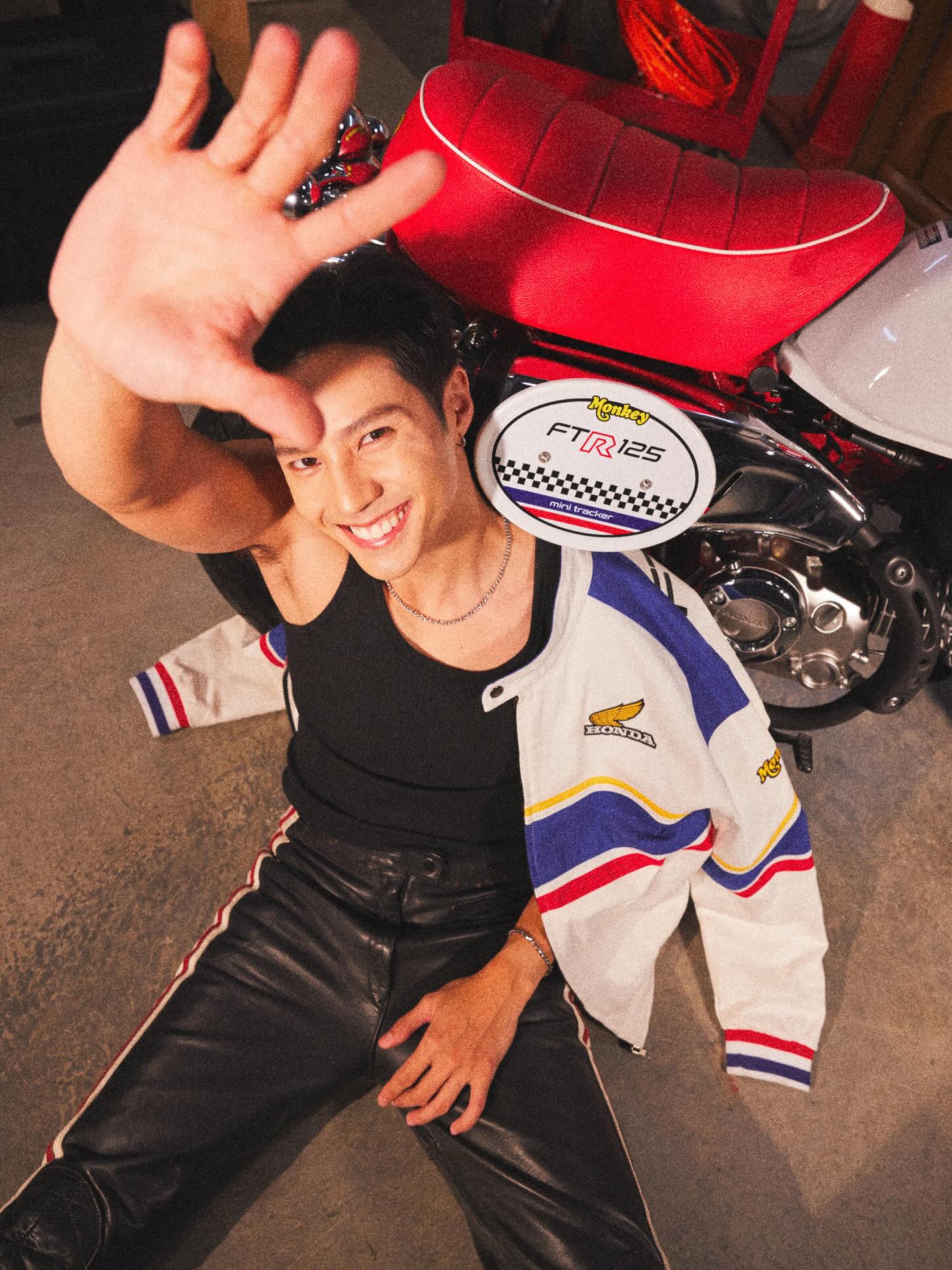 แบงค์ - ธิติ มหาโยธารักษ์