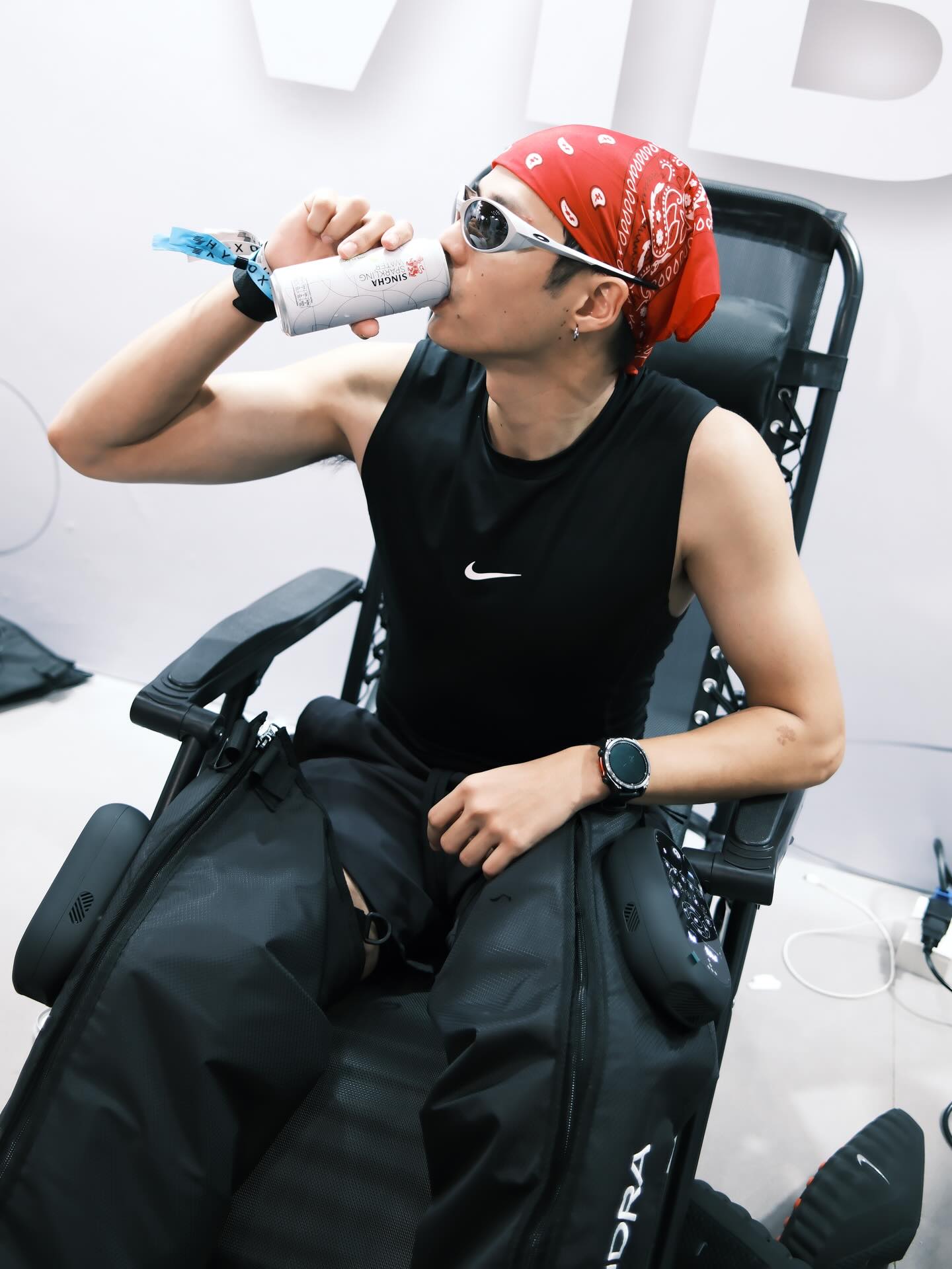 แบงค์ - ธิติ มหาโยธารักษ์