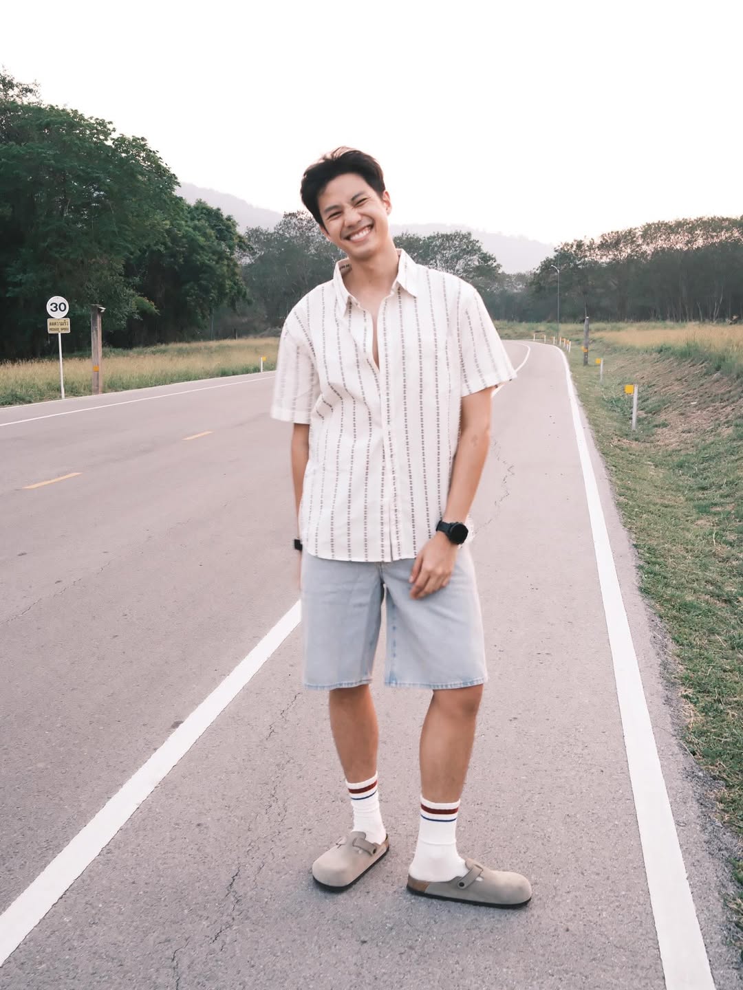 แบงค์ - ธิติ มหาโยธารักษ์