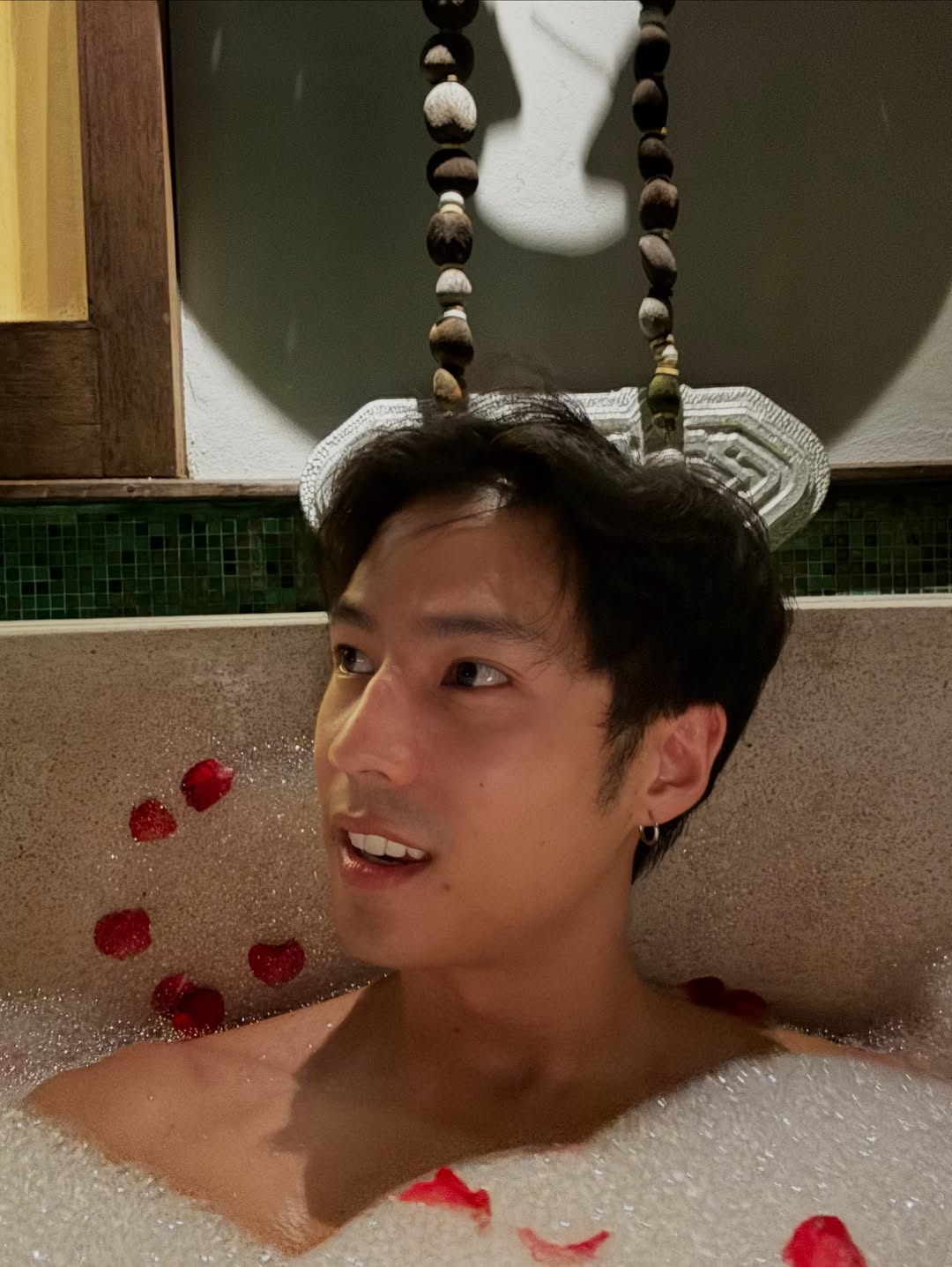 แบงค์ - ธิติ มหาโยธารักษ์