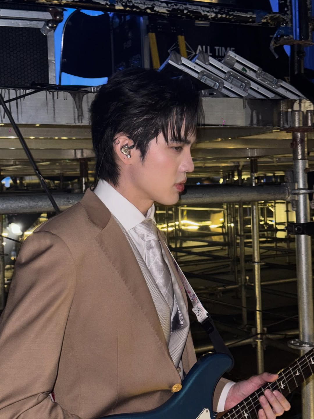 โก้ - วศิน อัศวนฤนาท