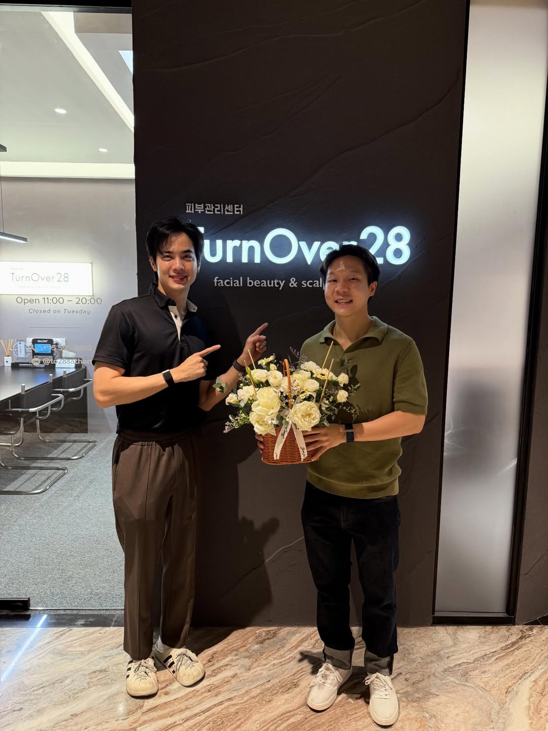 โก้ - วศิน อัศวนฤนาท