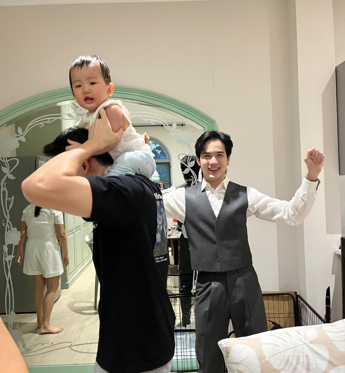 โก้ - วศิน อัศวนฤนาท