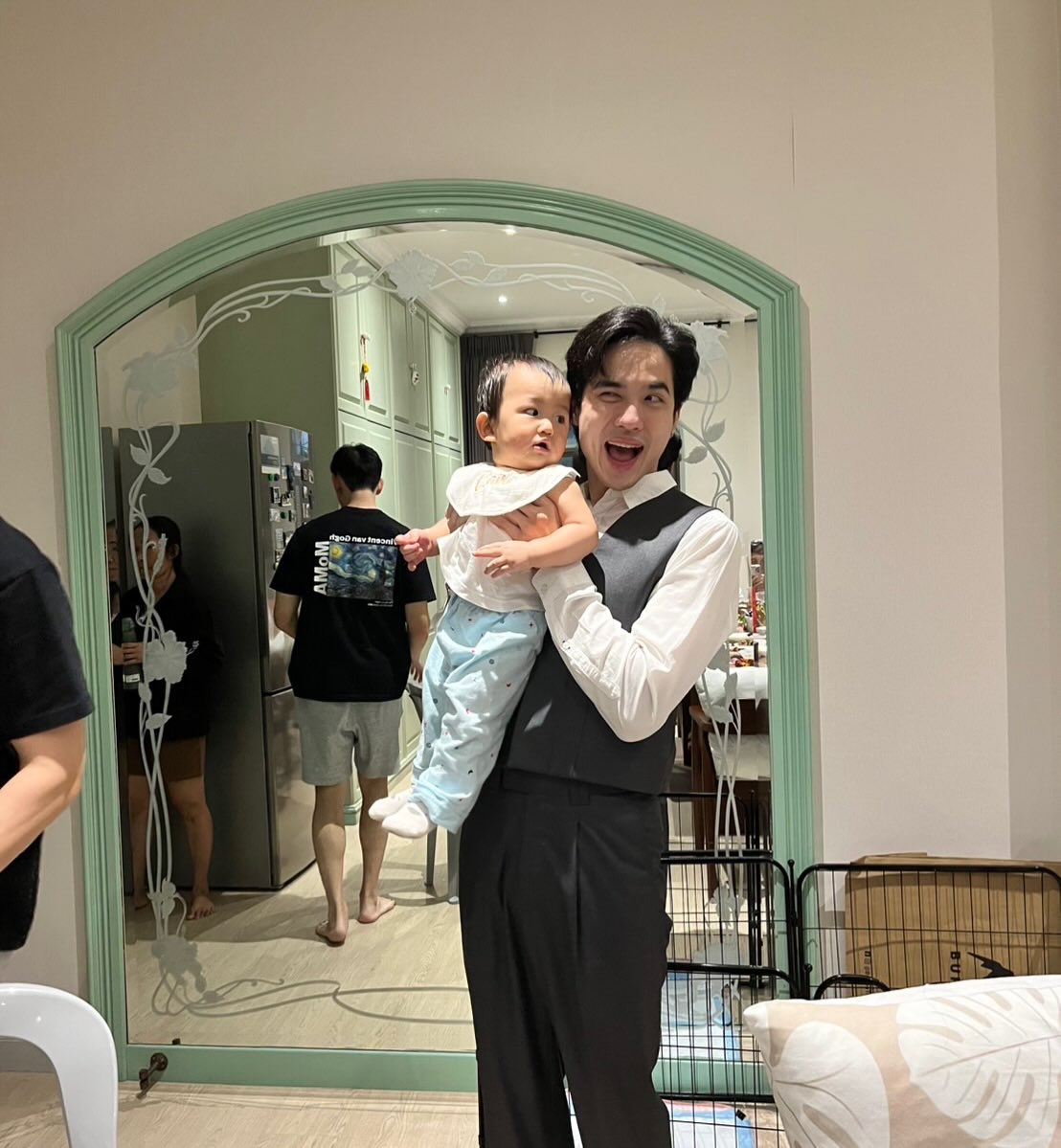 โก้ - วศิน อัศวนฤนาท