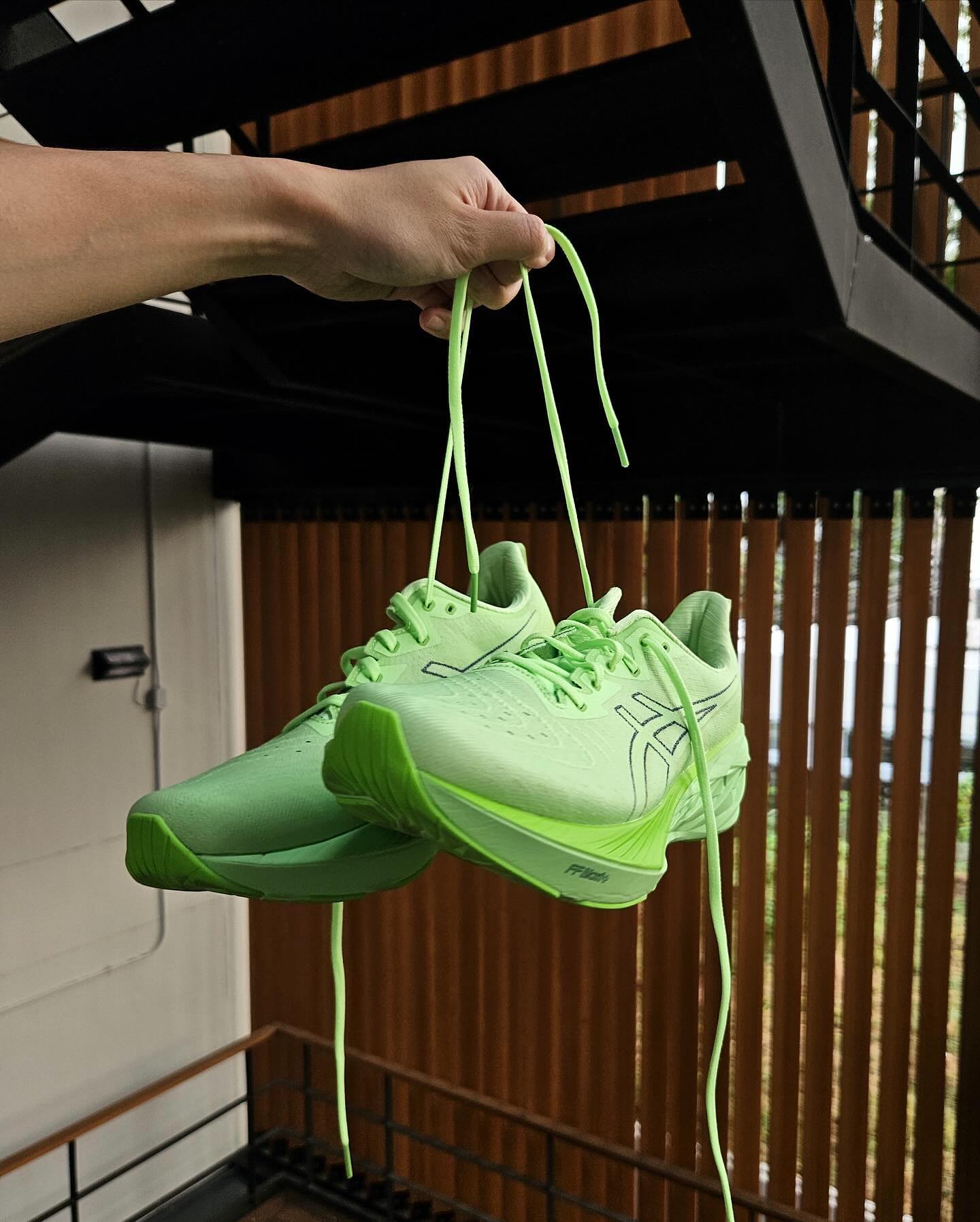 เน๋ง - ศรัณย์ นราประเสริฐกุล