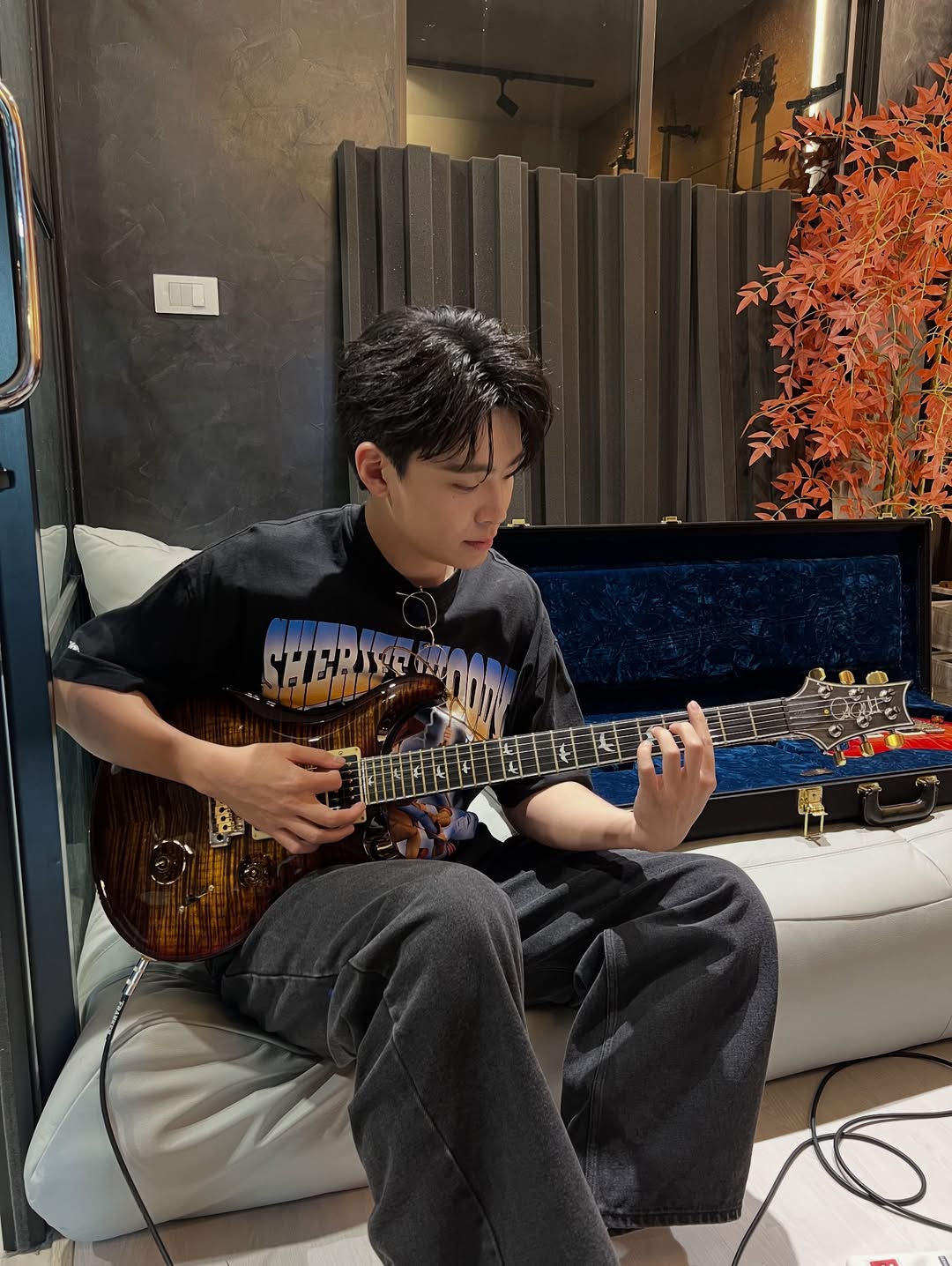 เน๋ง - ศรัณย์ นราประเสริฐกุล