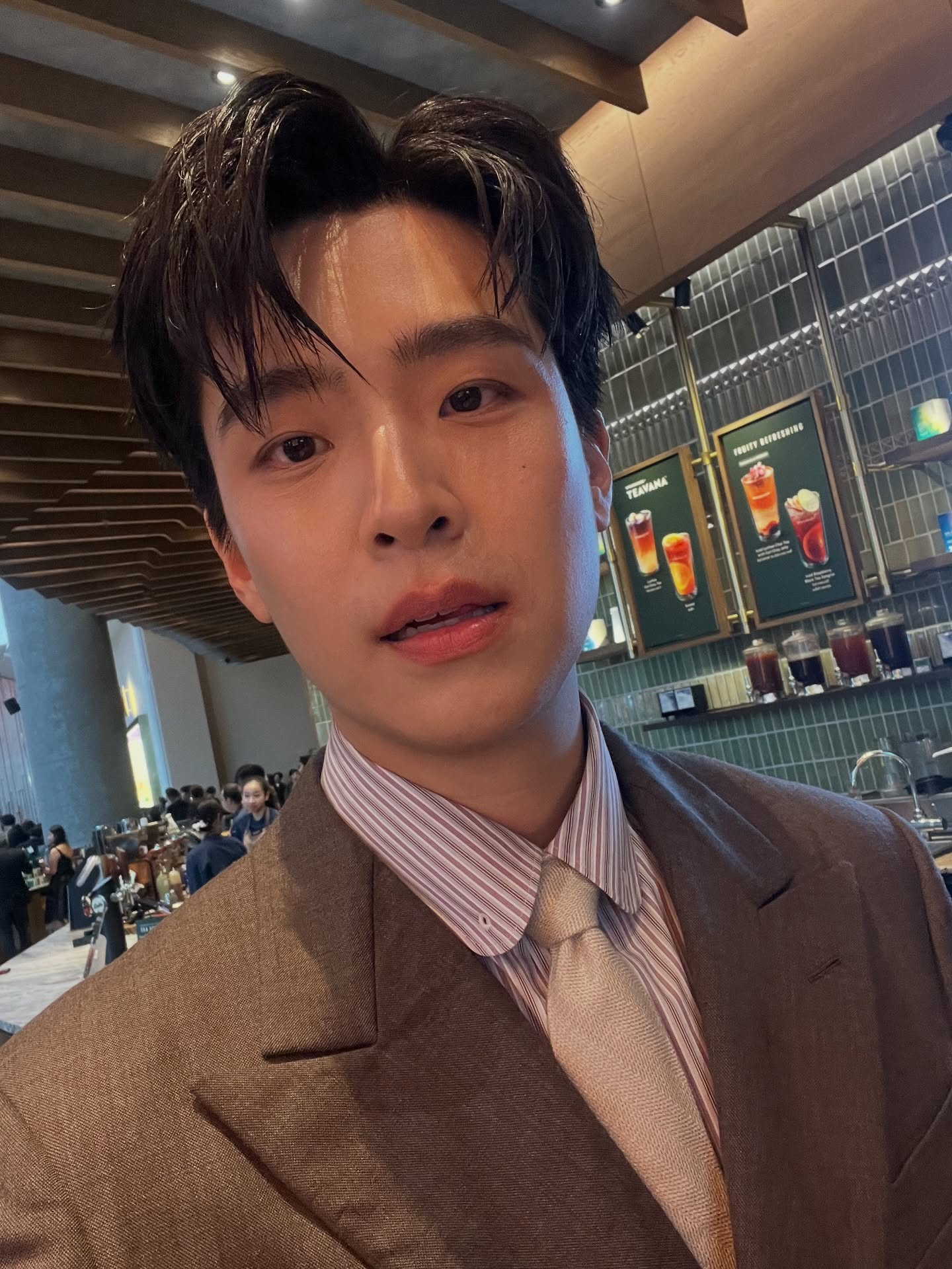 เน๋ง - ศรัณย์ นราประเสริฐกุล