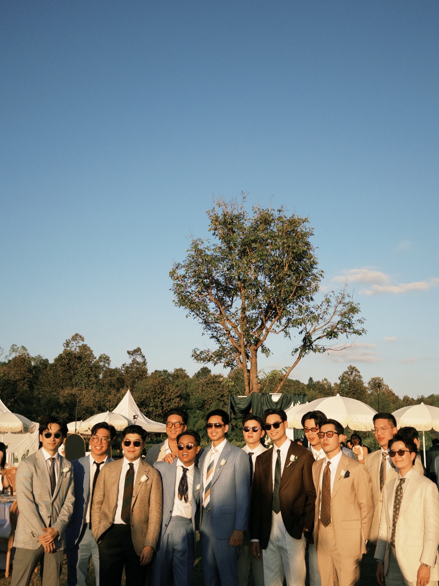 เน๋ง - ศรัณย์ นราประเสริฐกุล