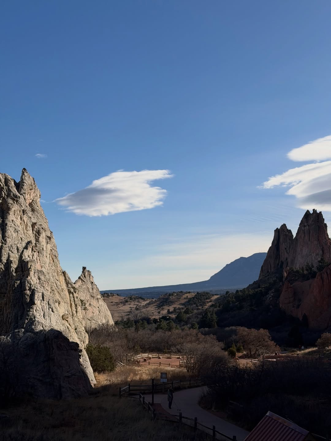 เน๋ง - ศรัณย์ นราประเสริฐกุล