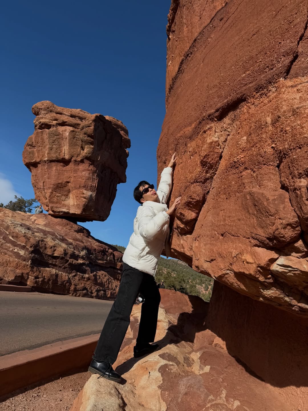 เน๋ง - ศรัณย์ นราประเสริฐกุล