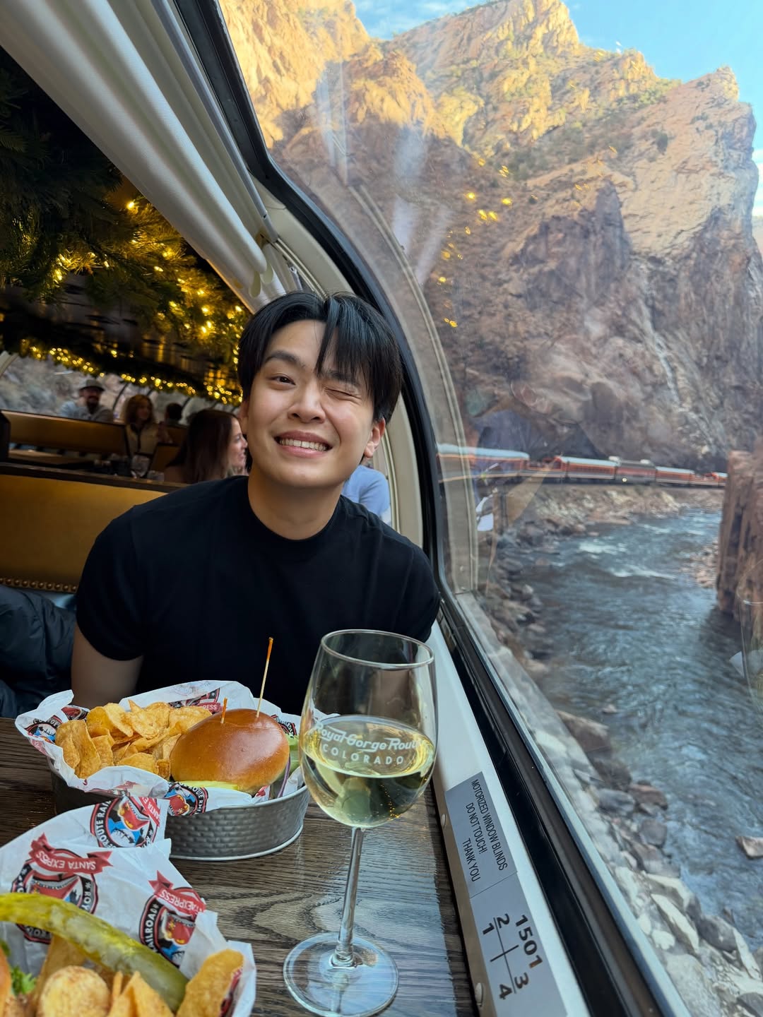 เน๋ง - ศรัณย์ นราประเสริฐกุล