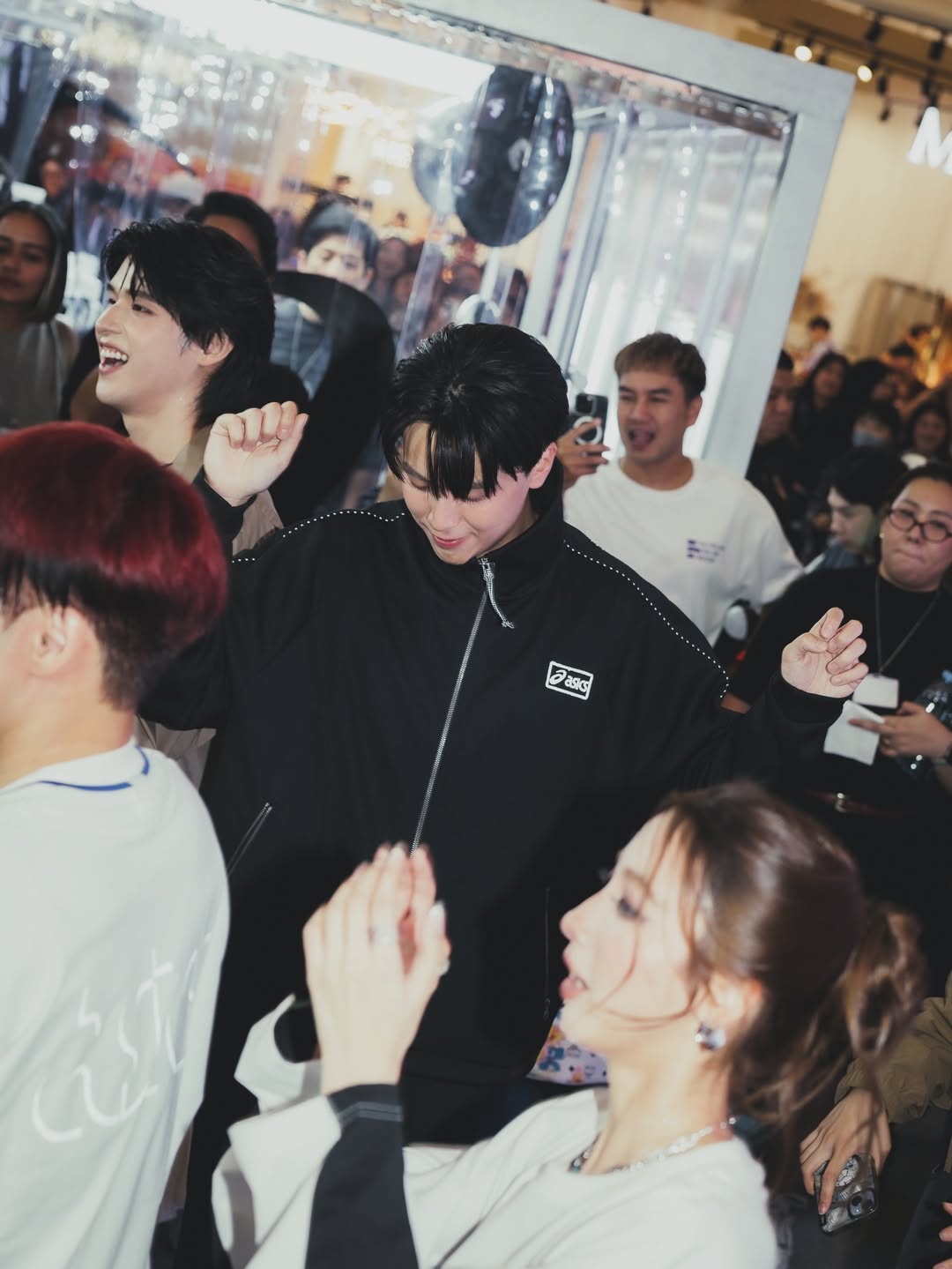 เน๋ง - ศรัณย์ นราประเสริฐกุล