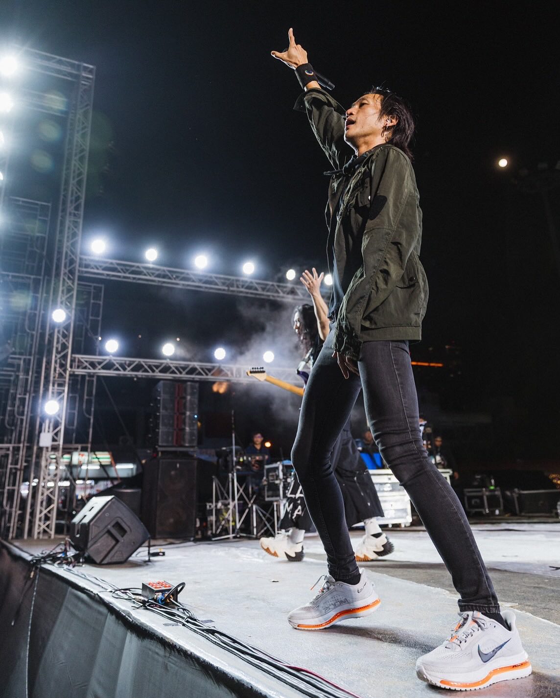ตูน - อาทิวราห์ คงมาลัย