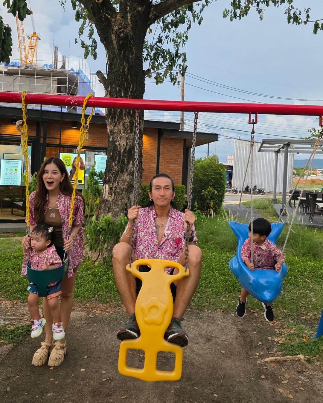 ตูน - อาทิวราห์ คงมาลัย