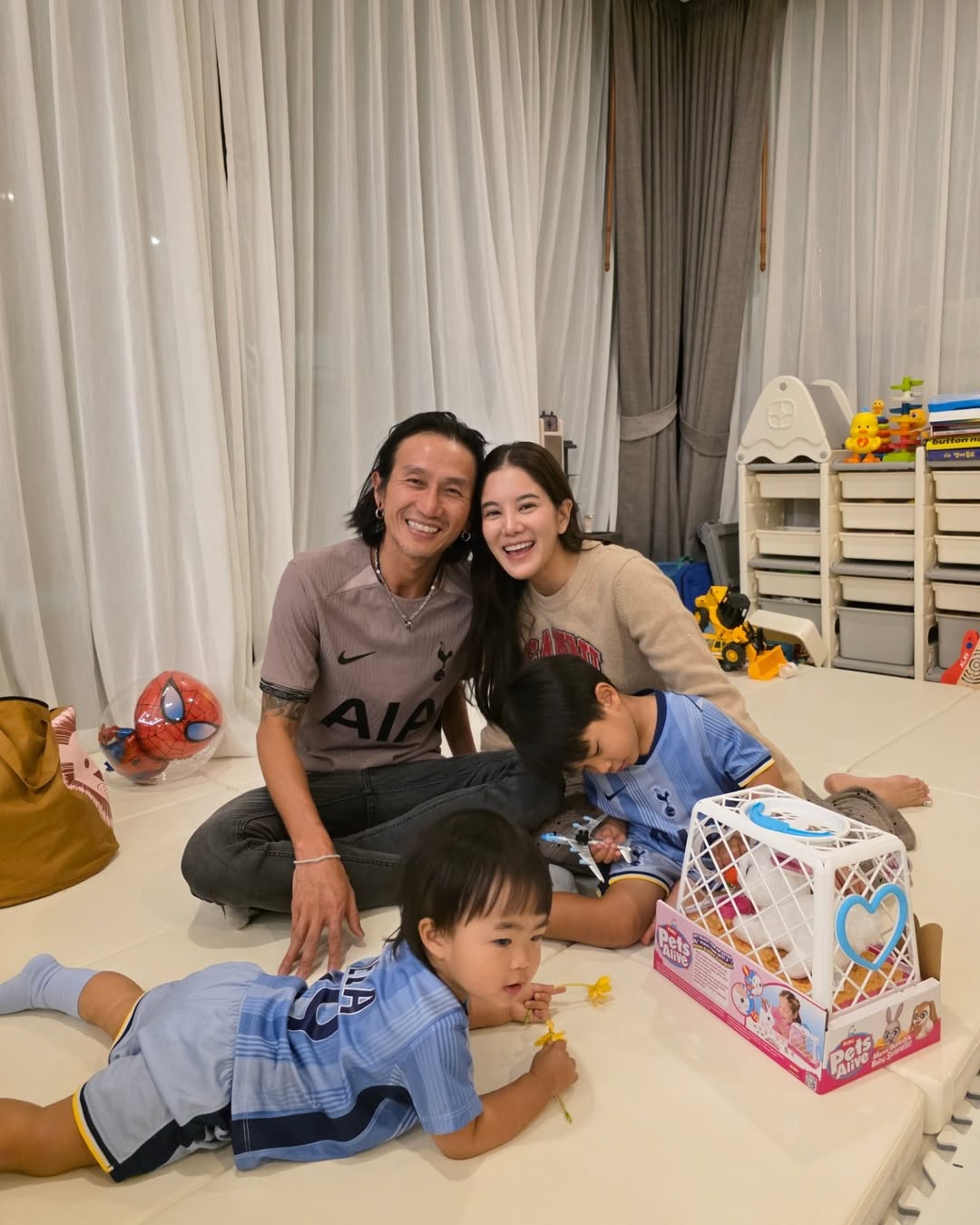 ตูน - อาทิวราห์ คงมาลัย
