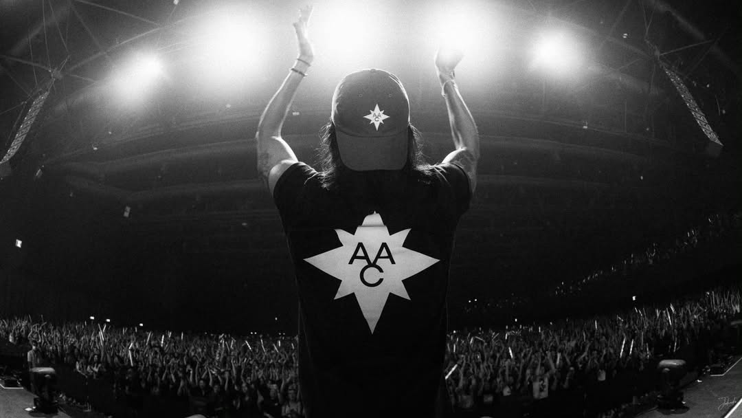 ตูน - อาทิวราห์ คงมาลัย