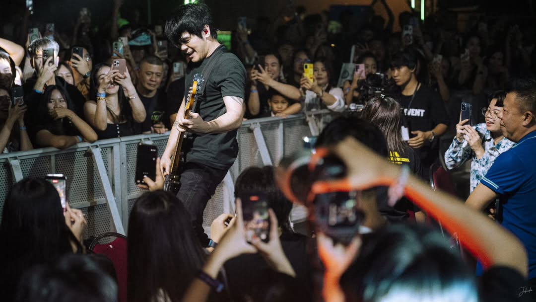 ตูน - อาทิวราห์ คงมาลัย