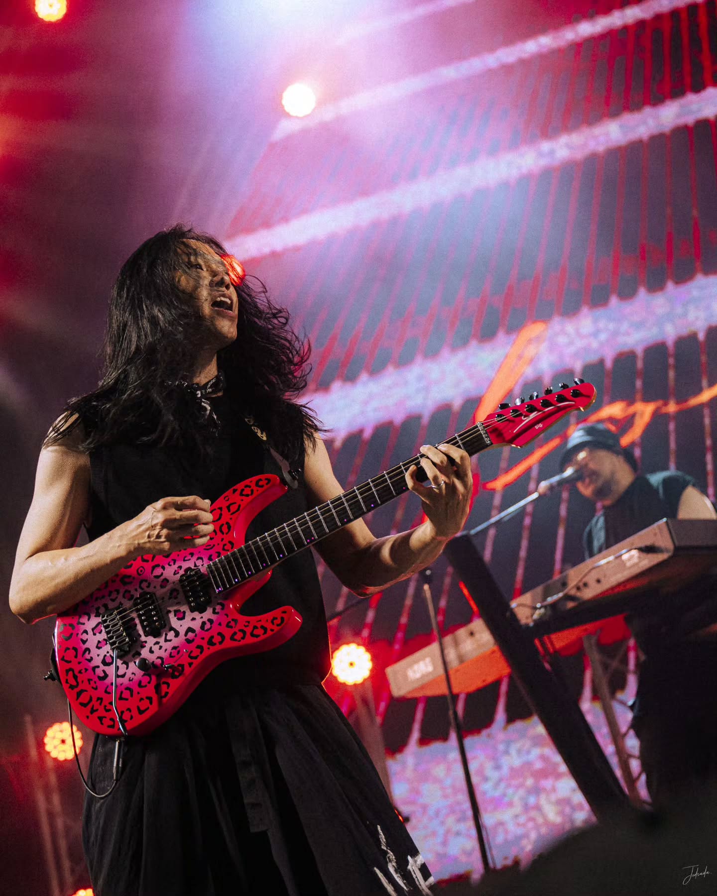 ตูน - อาทิวราห์ คงมาลัย