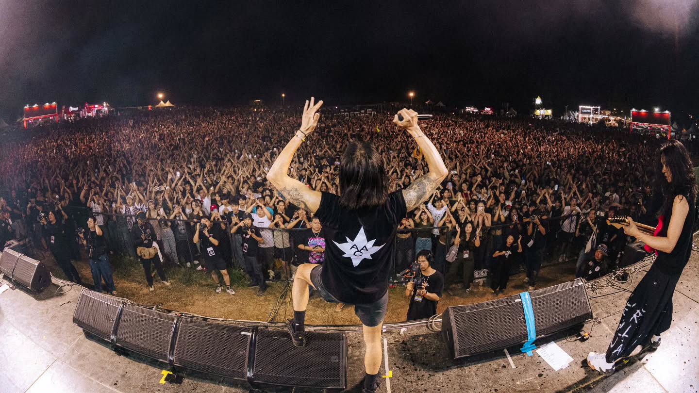 ตูน - อาทิวราห์ คงมาลัย