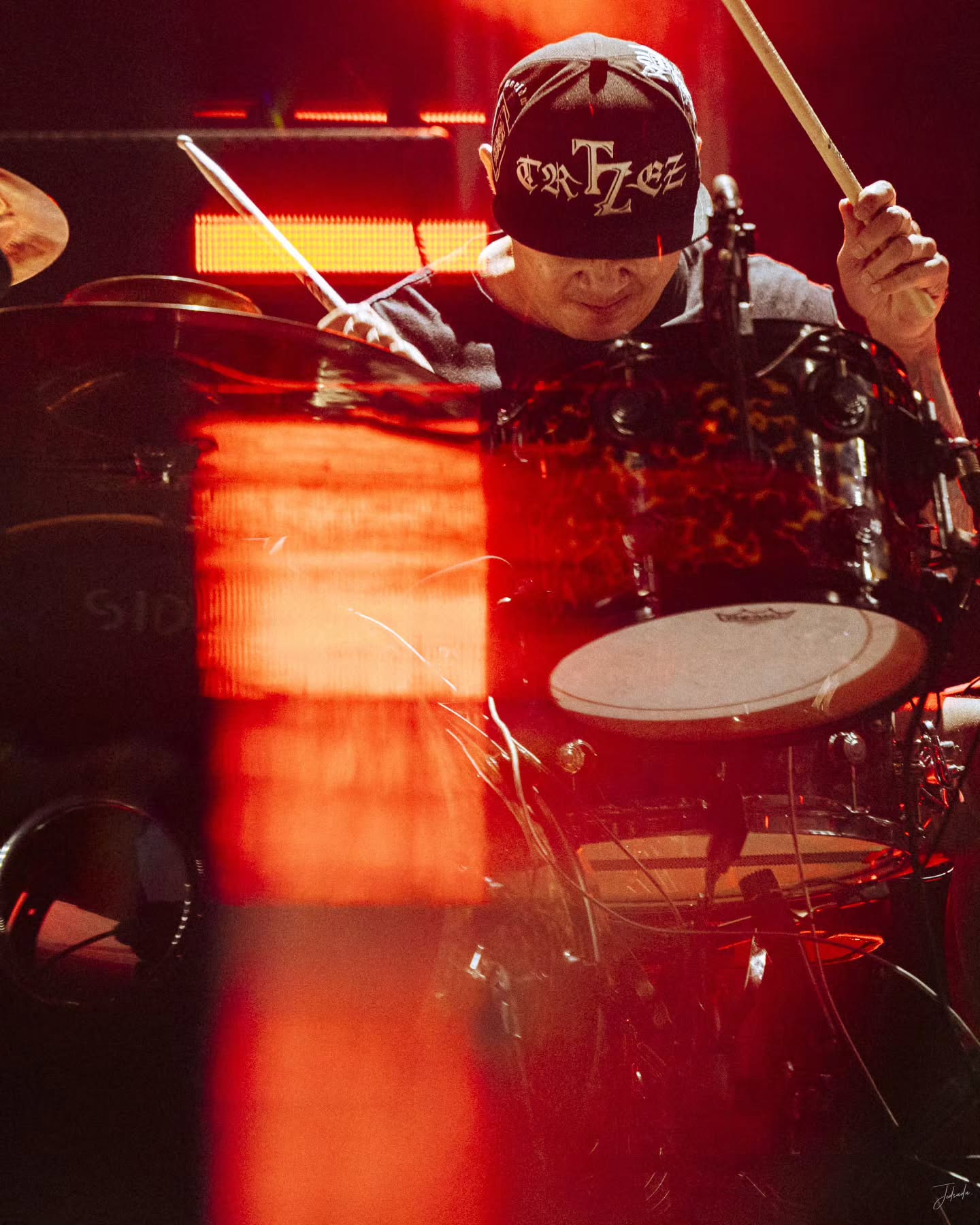 ตูน - อาทิวราห์ คงมาลัย