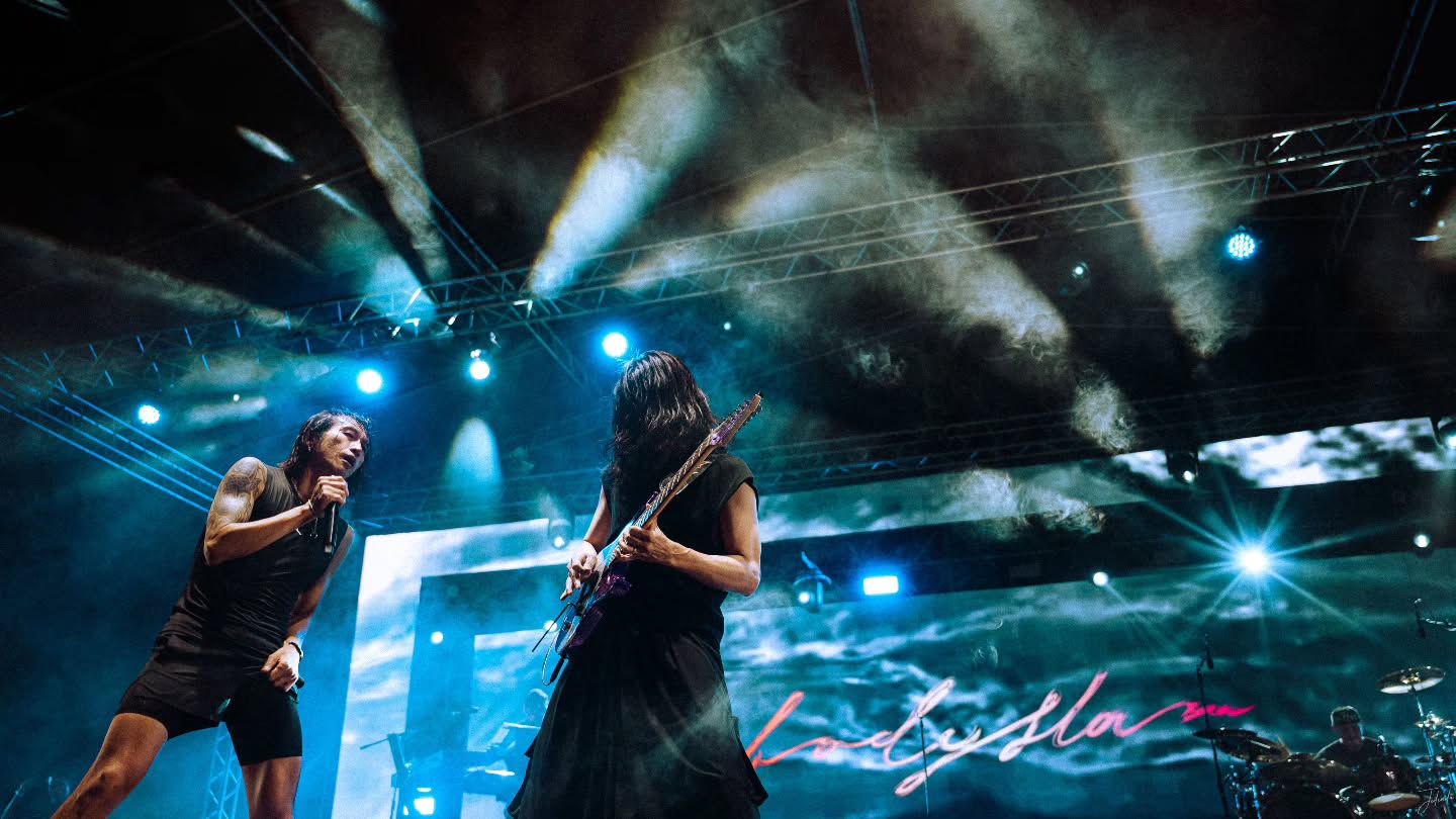 ตูน - อาทิวราห์ คงมาลัย