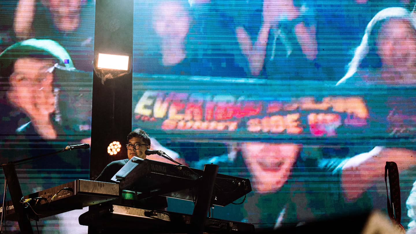 ตูน - อาทิวราห์ คงมาลัย