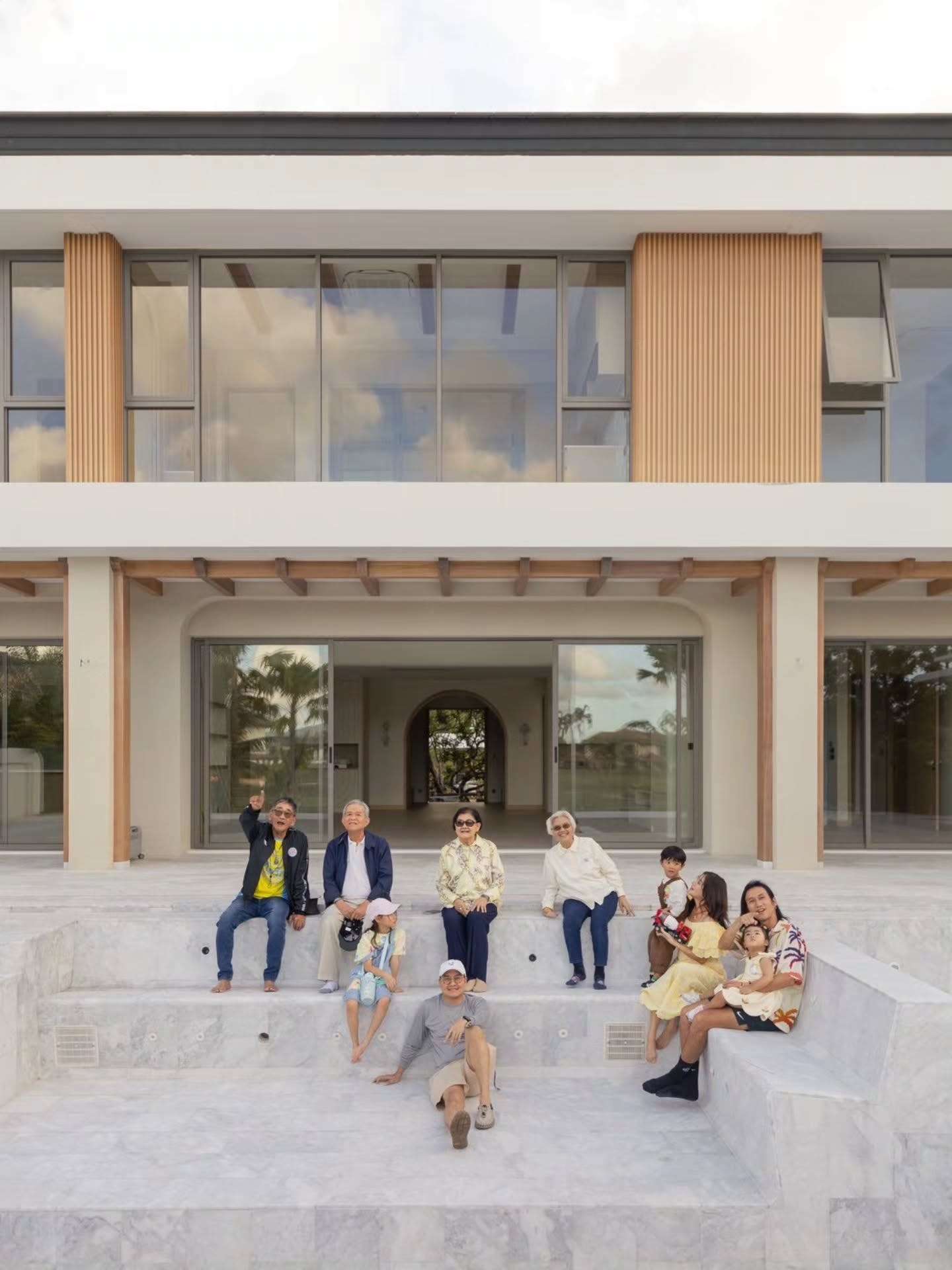 ตูน - อาทิวราห์ คงมาลัย