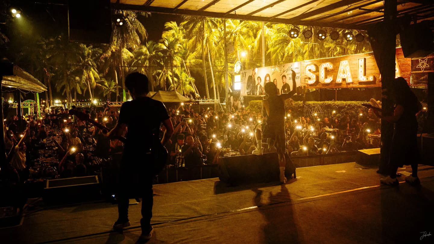 ตูน - อาทิวราห์ คงมาลัย