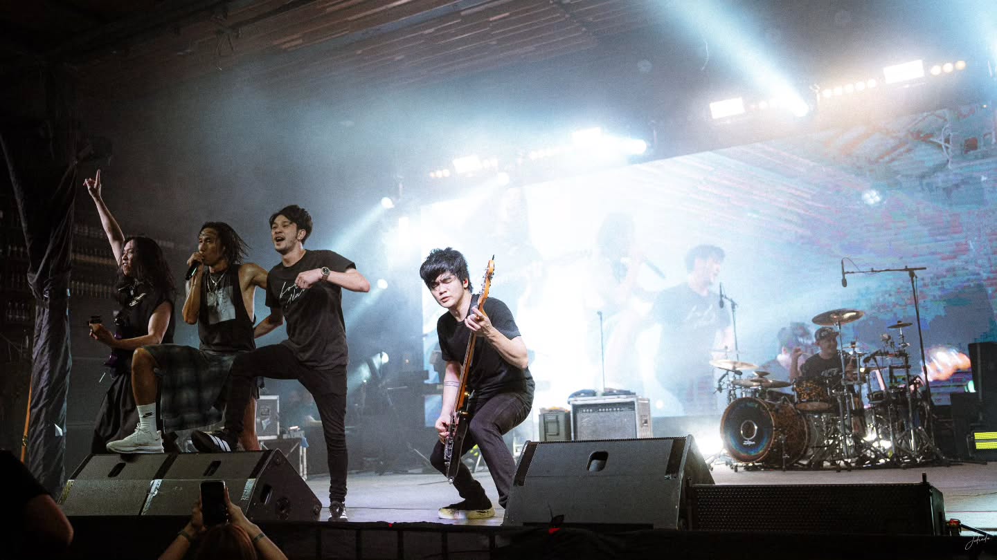 ตูน - อาทิวราห์ คงมาลัย