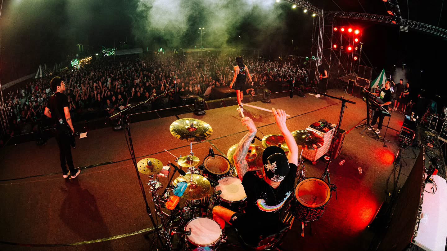 ตูน - อาทิวราห์ คงมาลัย