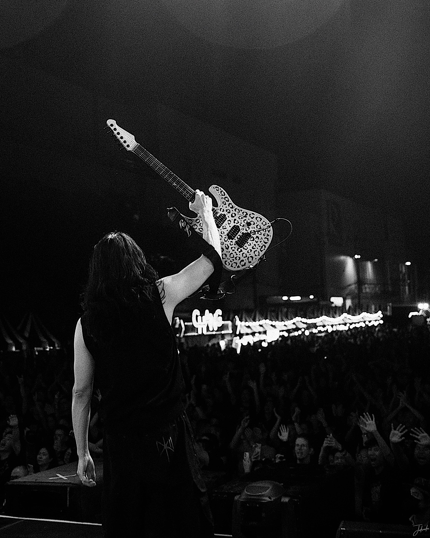 ตูน - อาทิวราห์ คงมาลัย