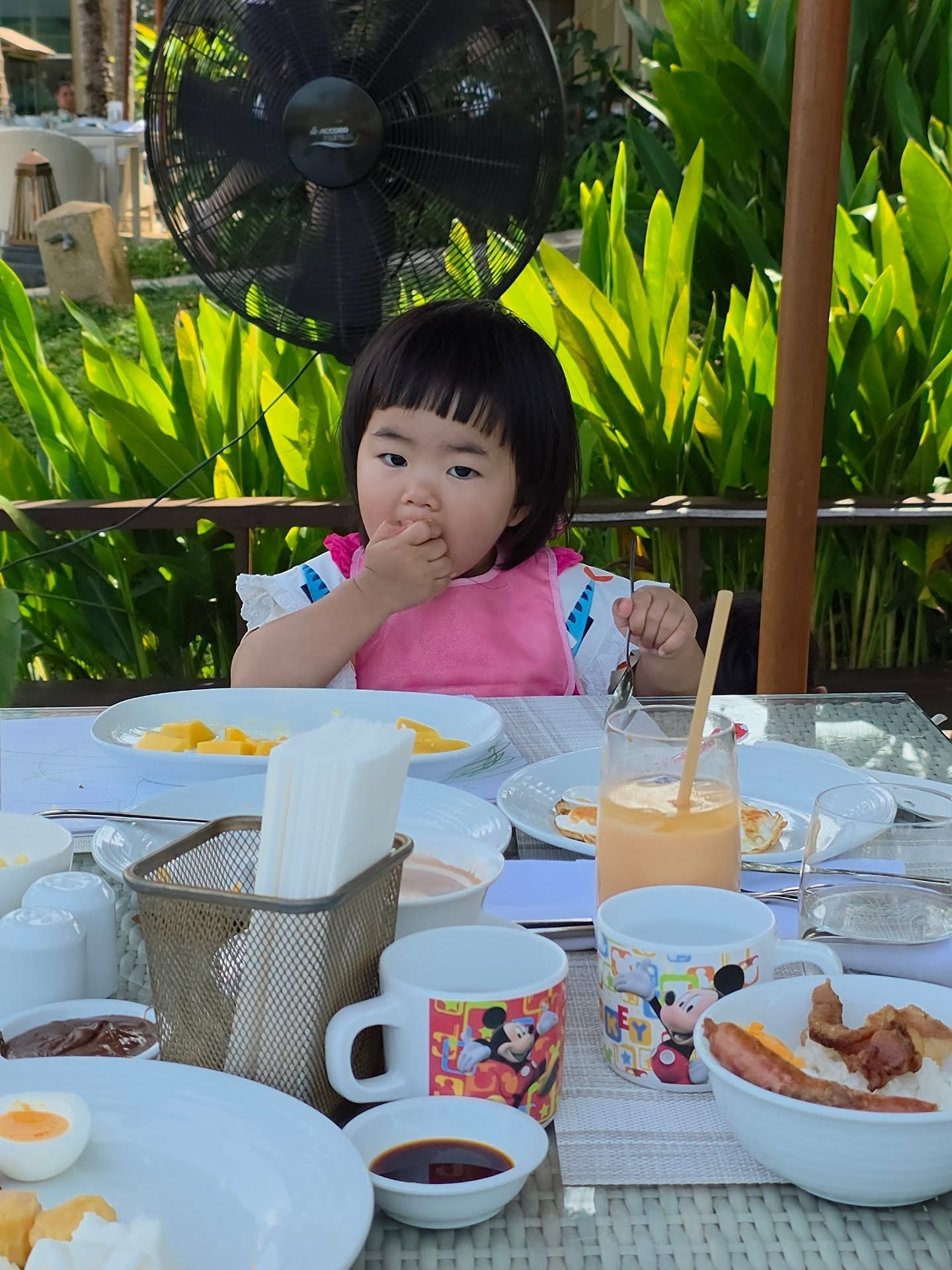 ตูน - อาทิวราห์ คงมาลัย