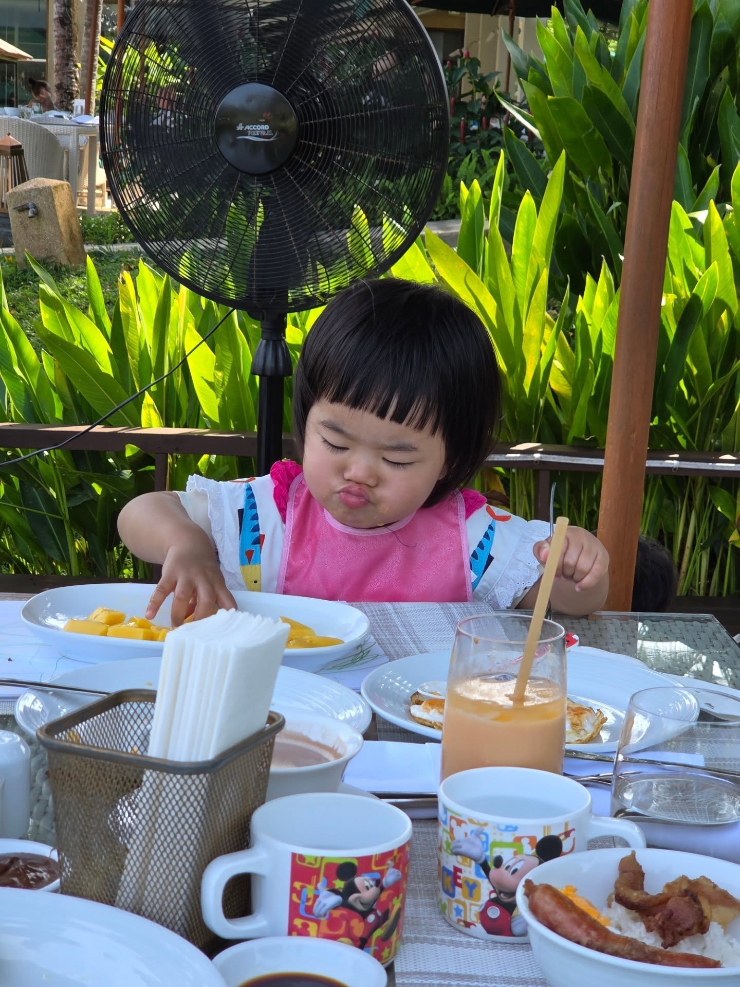 ตูน - อาทิวราห์ คงมาลัย