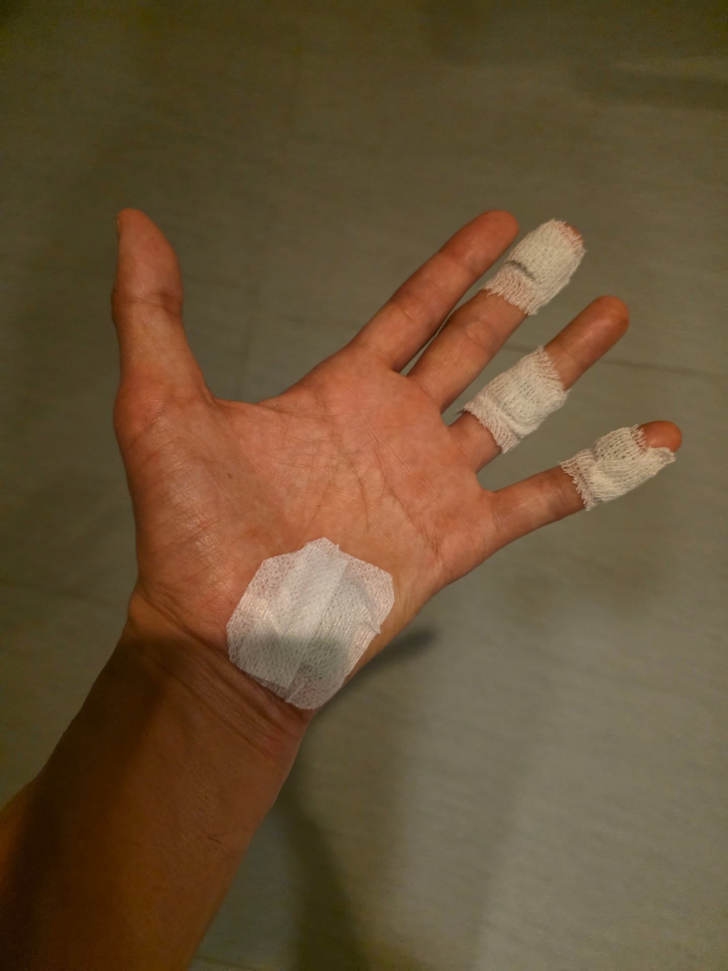 ตูน - อาทิวราห์ คงมาลัย