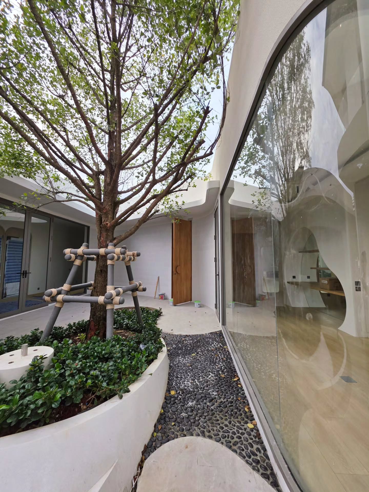 ตูน - อาทิวราห์ คงมาลัย