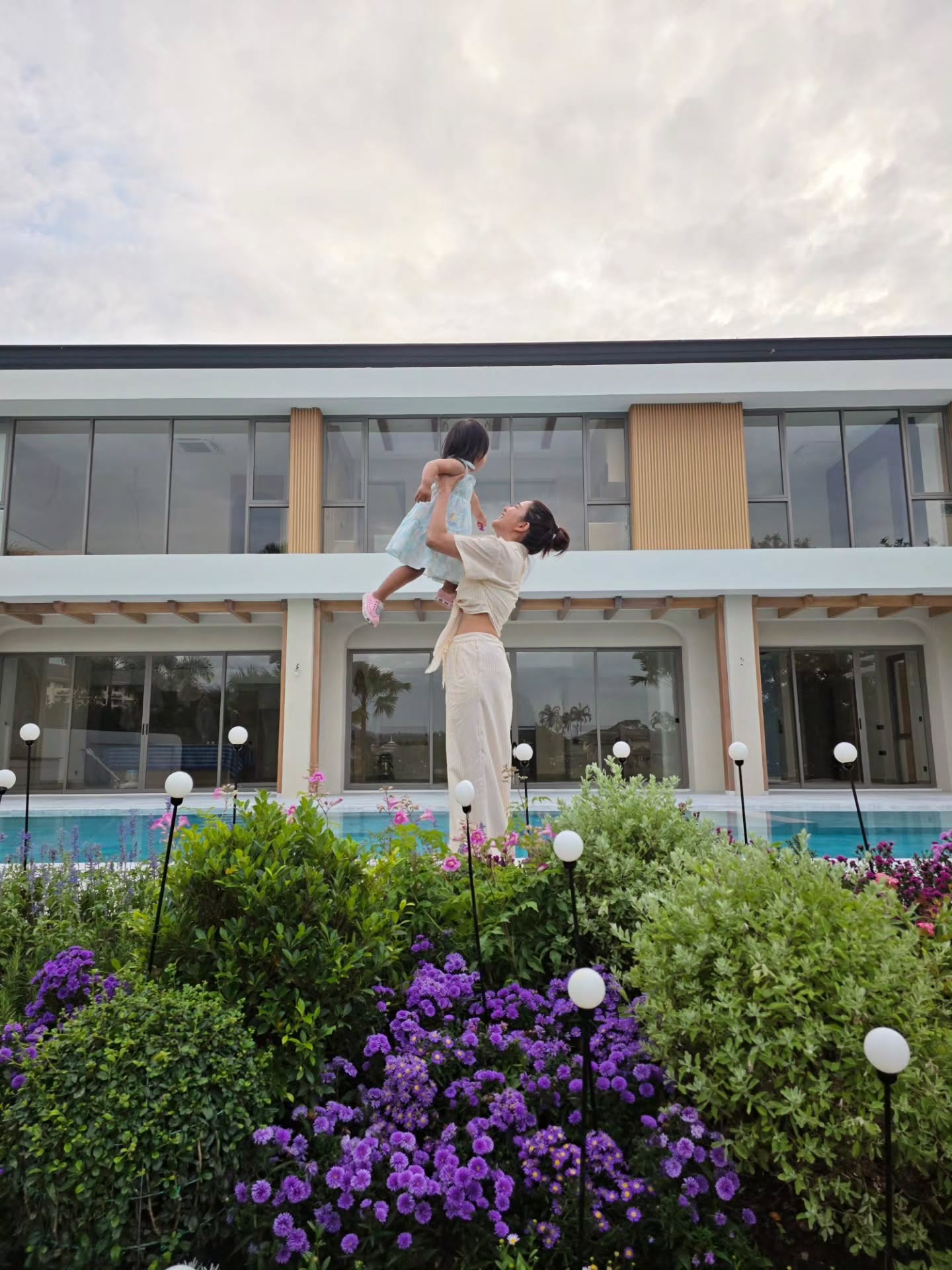 ตูน - อาทิวราห์ คงมาลัย